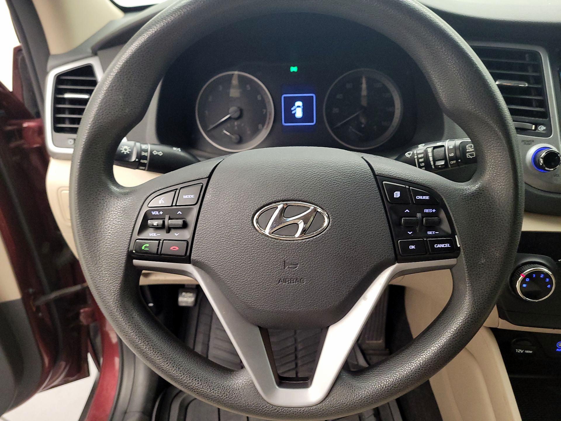 Thumbnail: 2017 Hyundai Tucson - 10