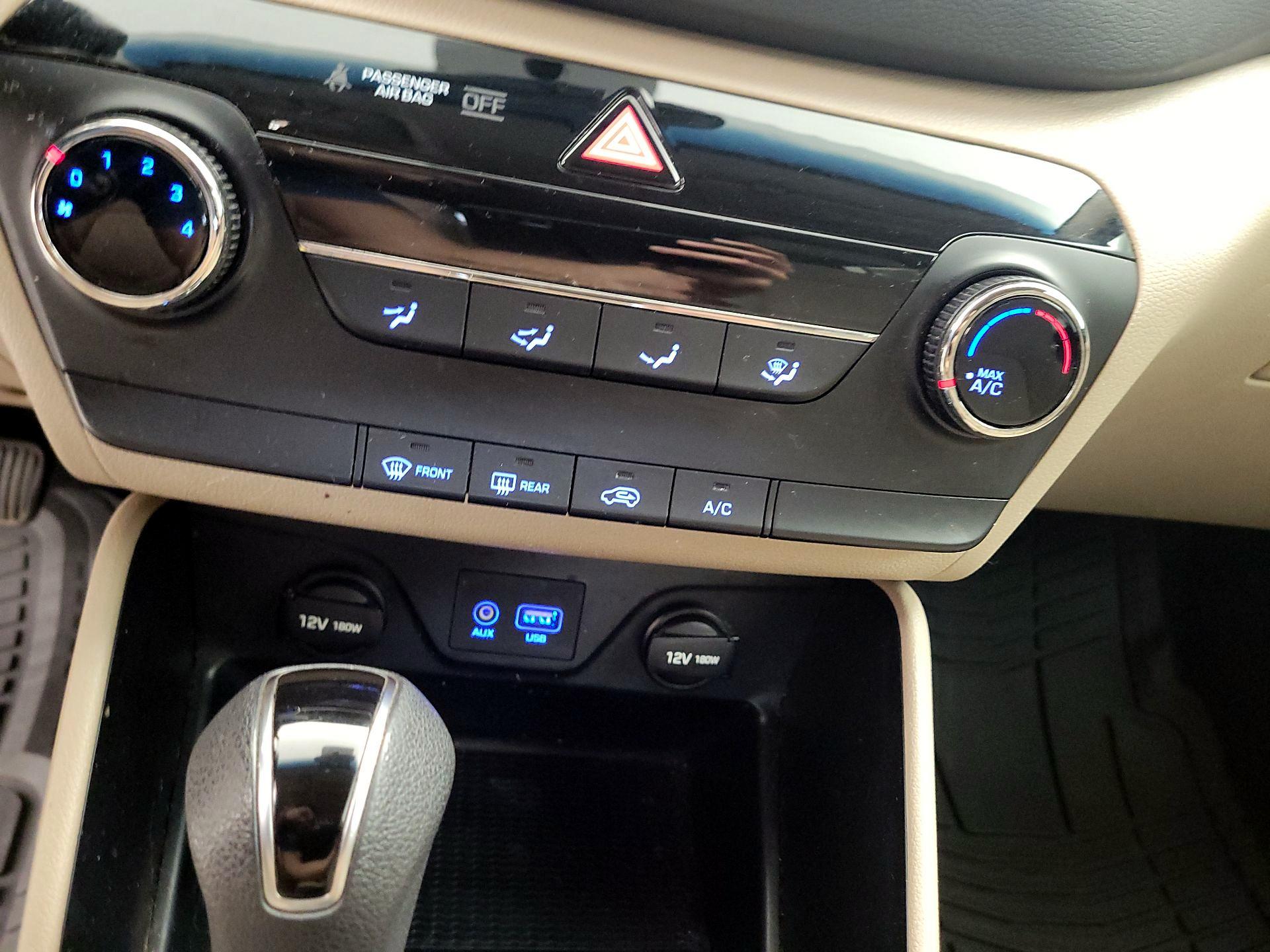 Thumbnail: 2017 Hyundai Tucson - 14