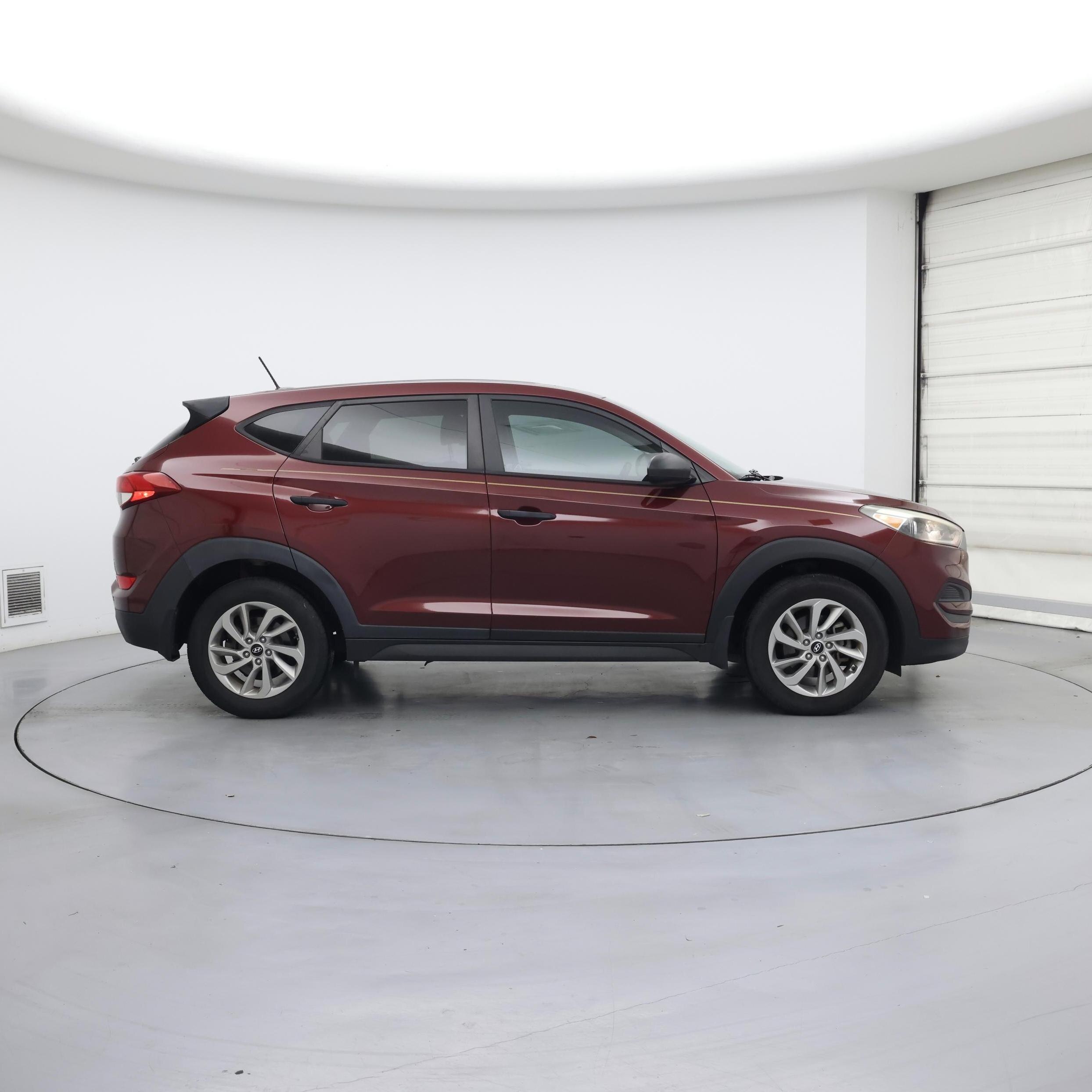 Thumbnail: 2017 Hyundai Tucson - 7