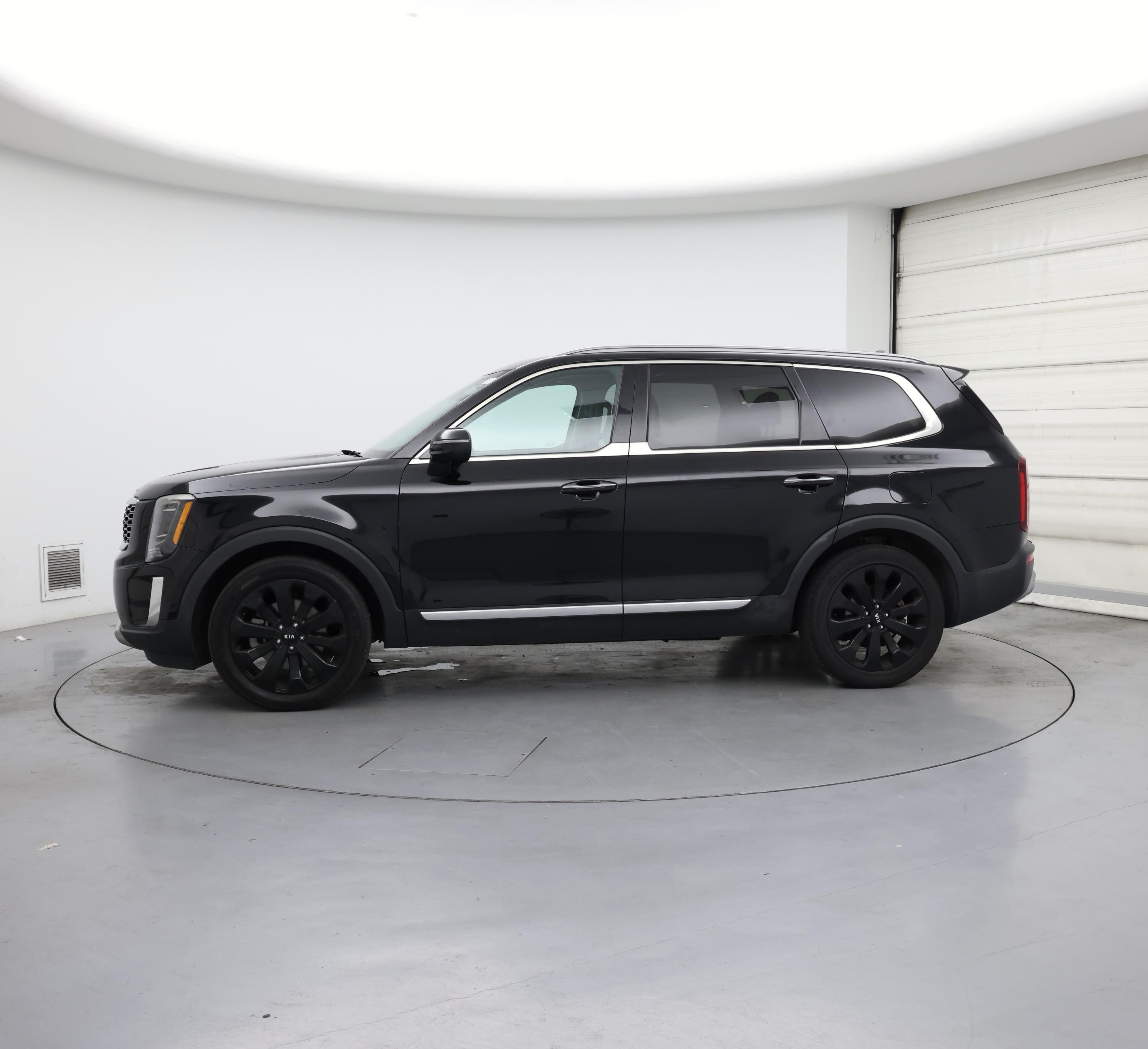 Thumbnail: 2020 Kia Telluride - 3