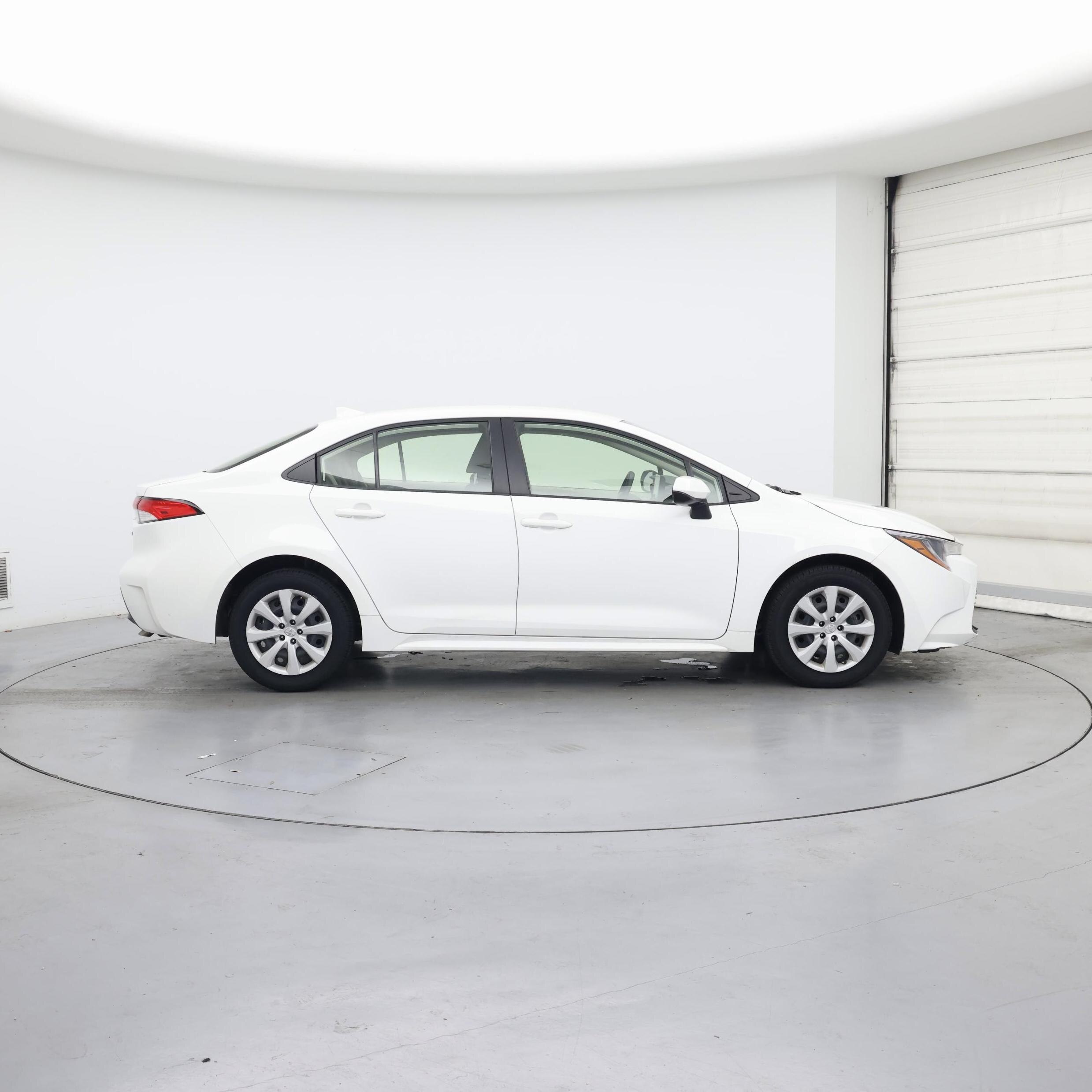 Thumbnail: 2023 Toyota Corolla - 7