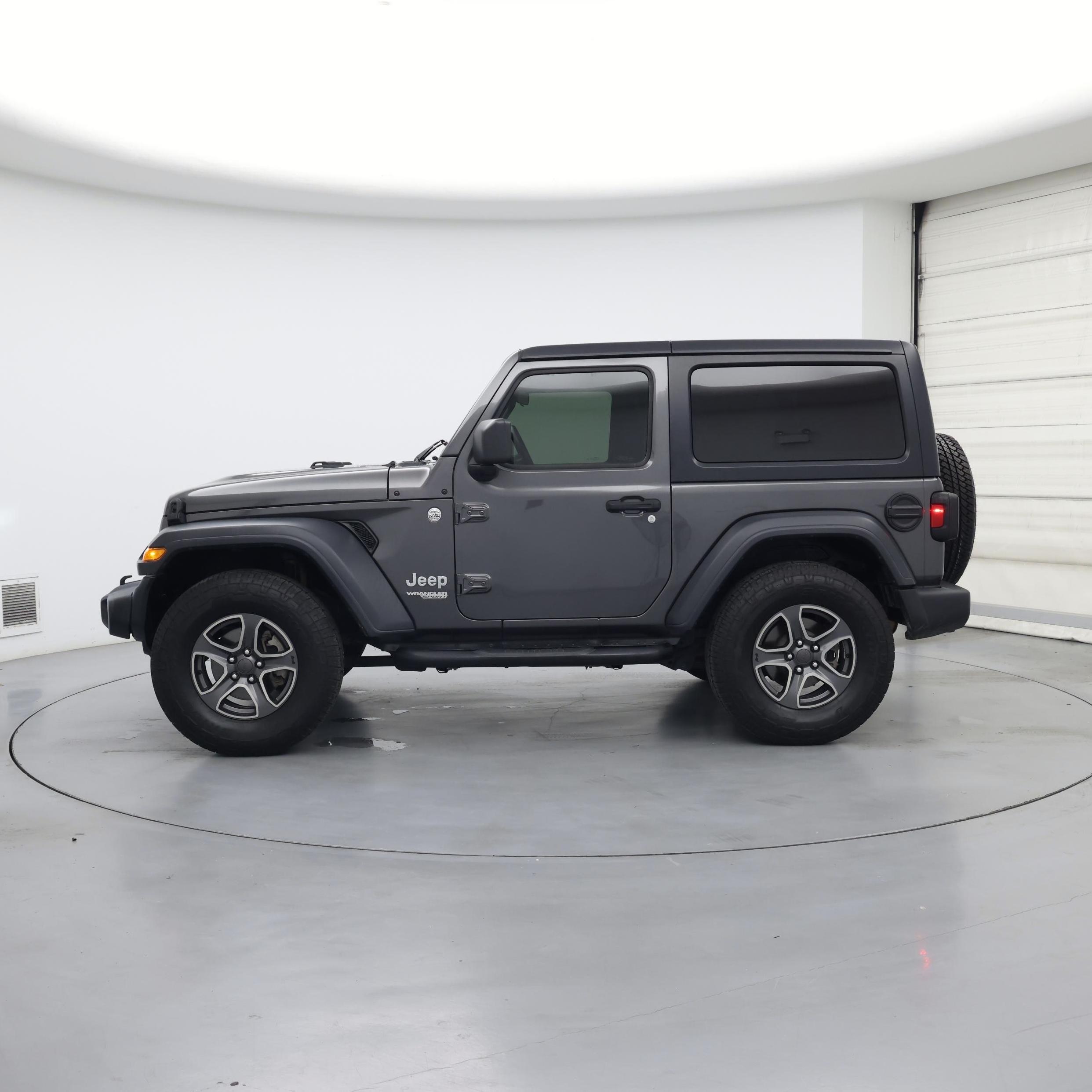 Thumbnail: 2018 Jeep Wrangler - 3