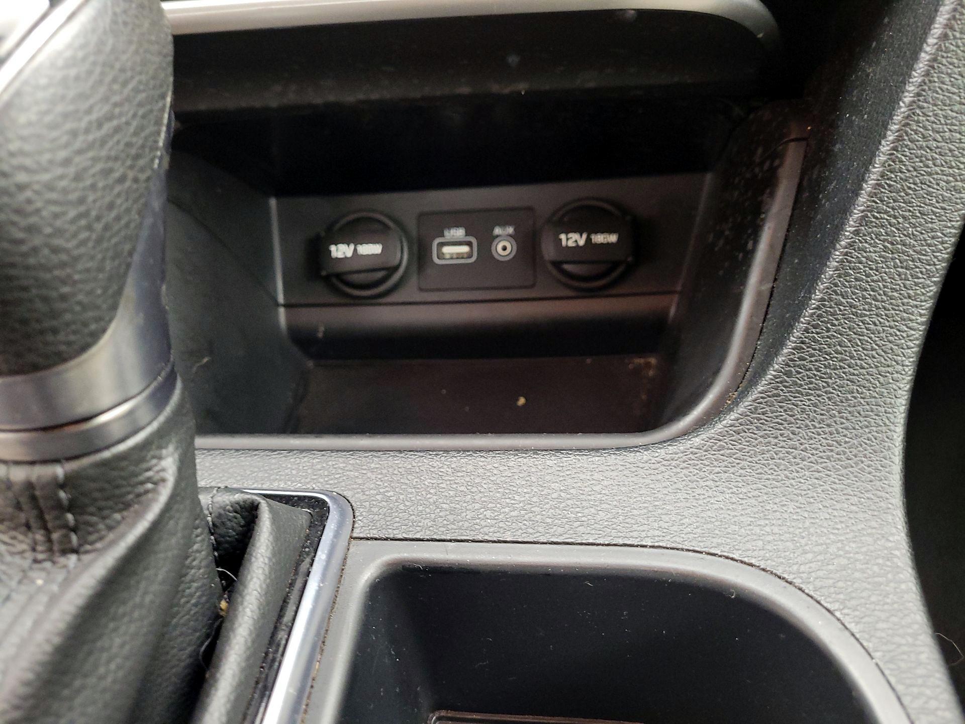Thumbnail: 2016 Hyundai Sonata - 18