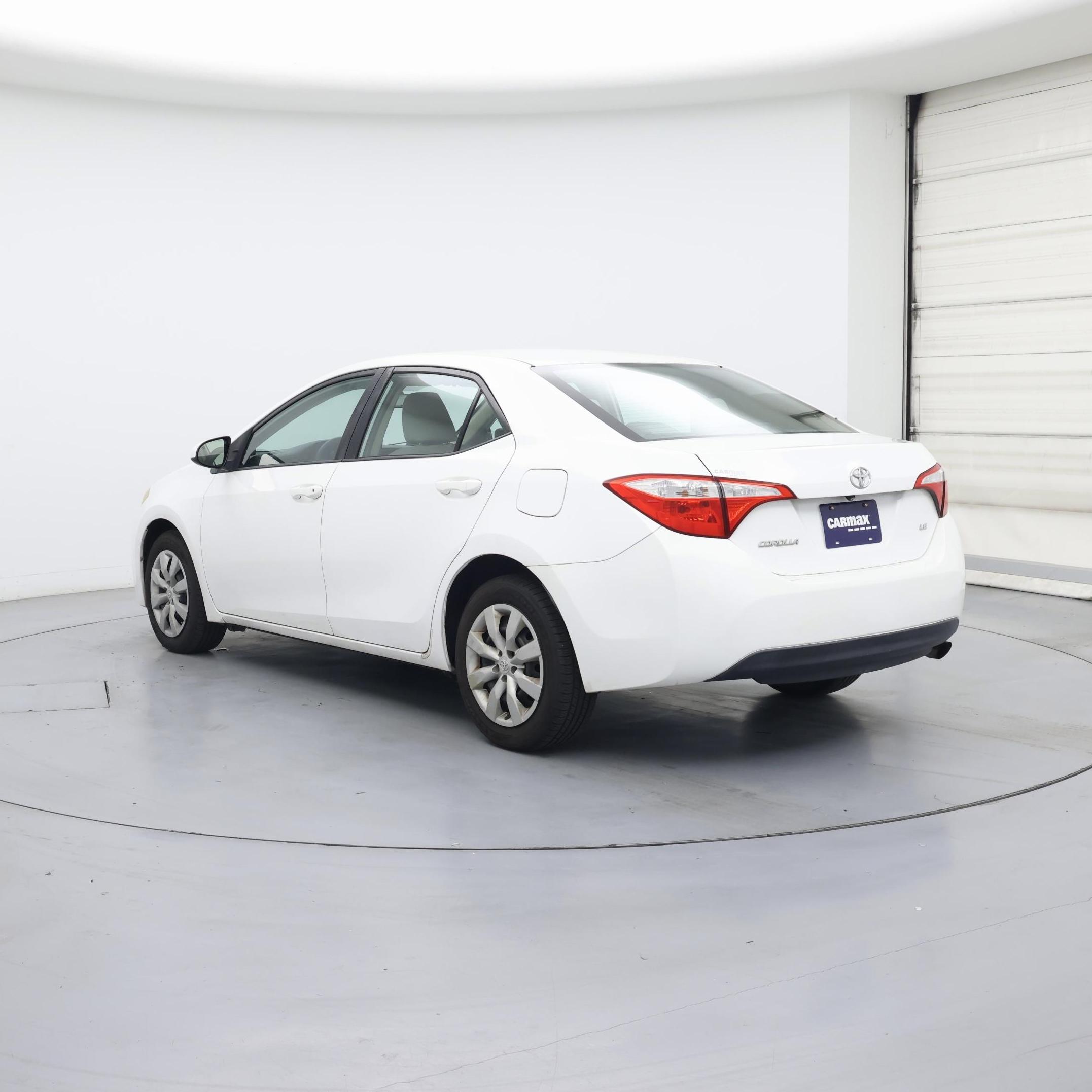 Thumbnail: 2015 Toyota Corolla - 2