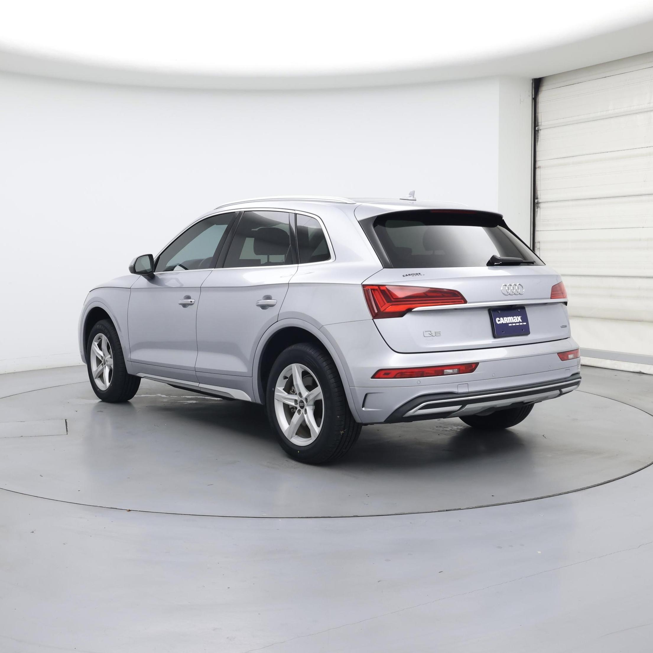 Thumbnail: 2022 Audi Q5 - 2