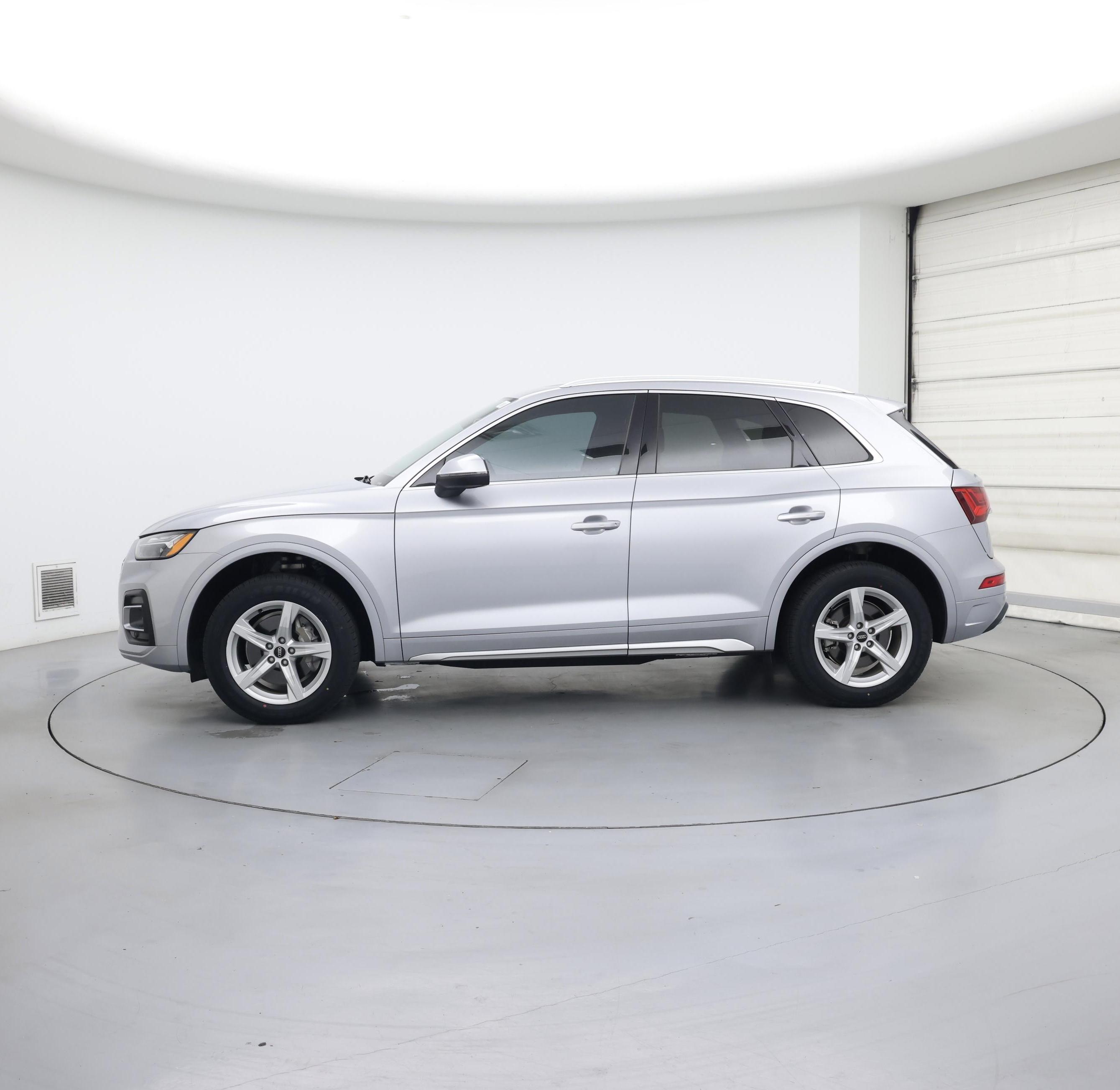 Thumbnail: 2022 Audi Q5 - 3