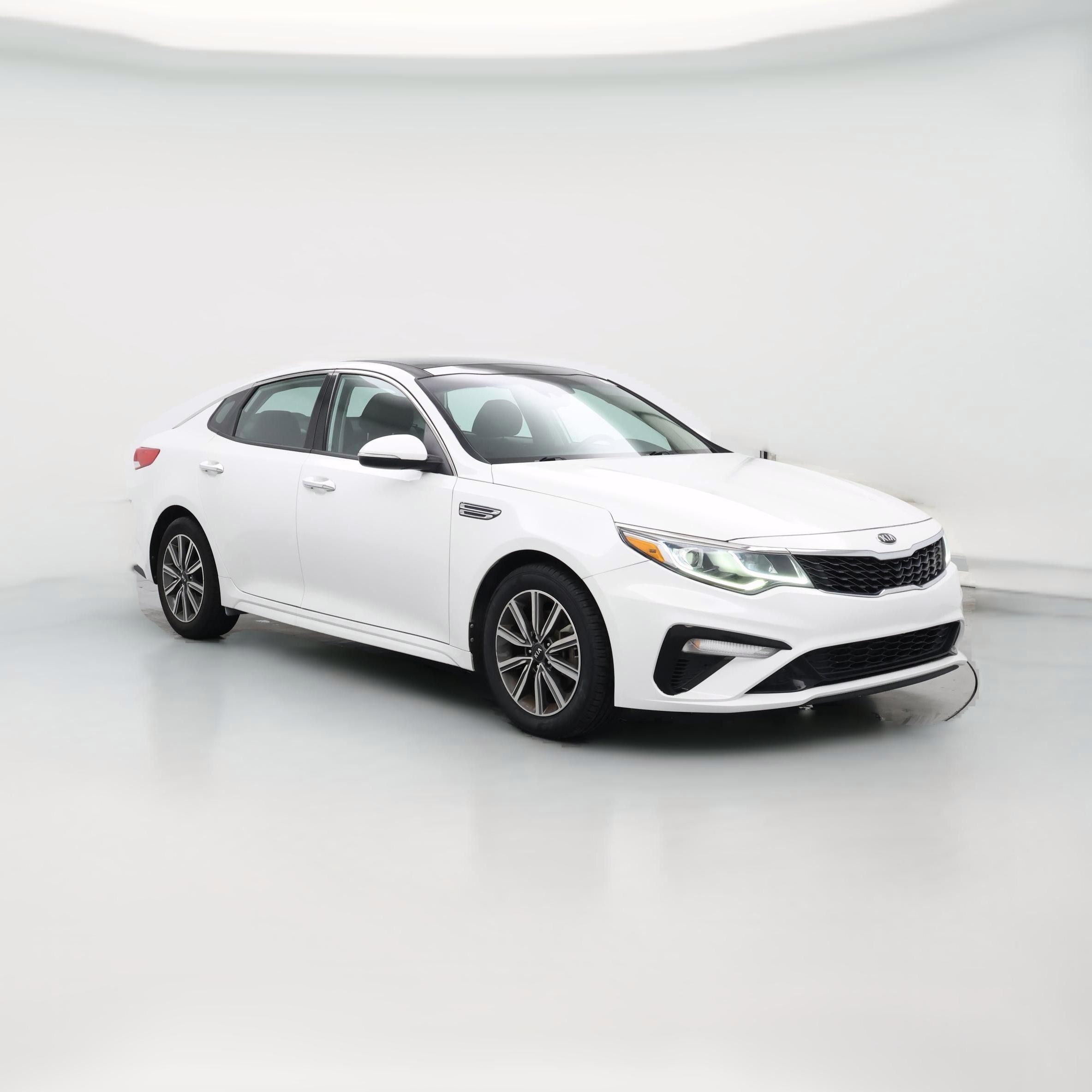 Thumbnail: 2019 Kia Optima - 1