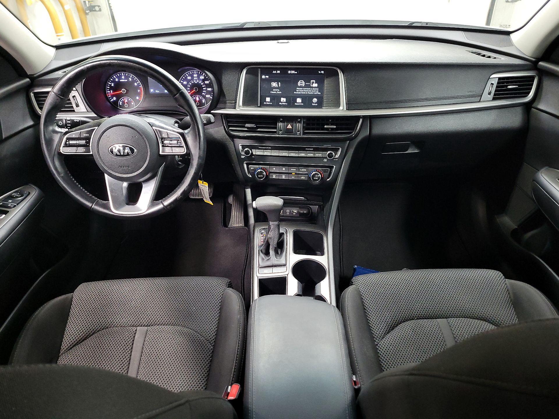 Thumbnail: 2019 Kia Optima - 9