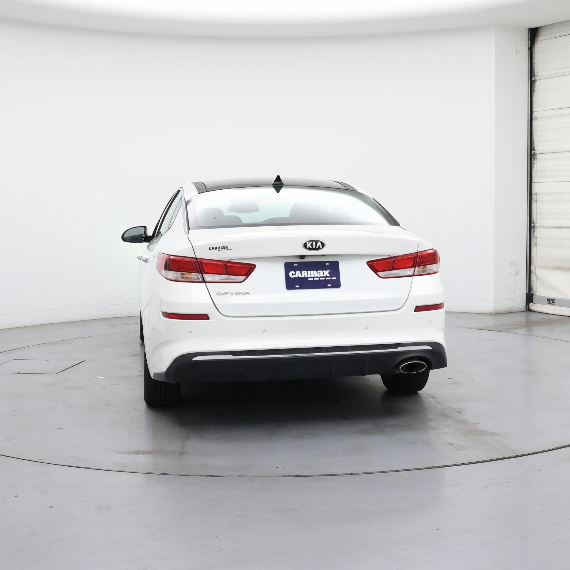 Thumbnail: 2019 Kia Optima - 6