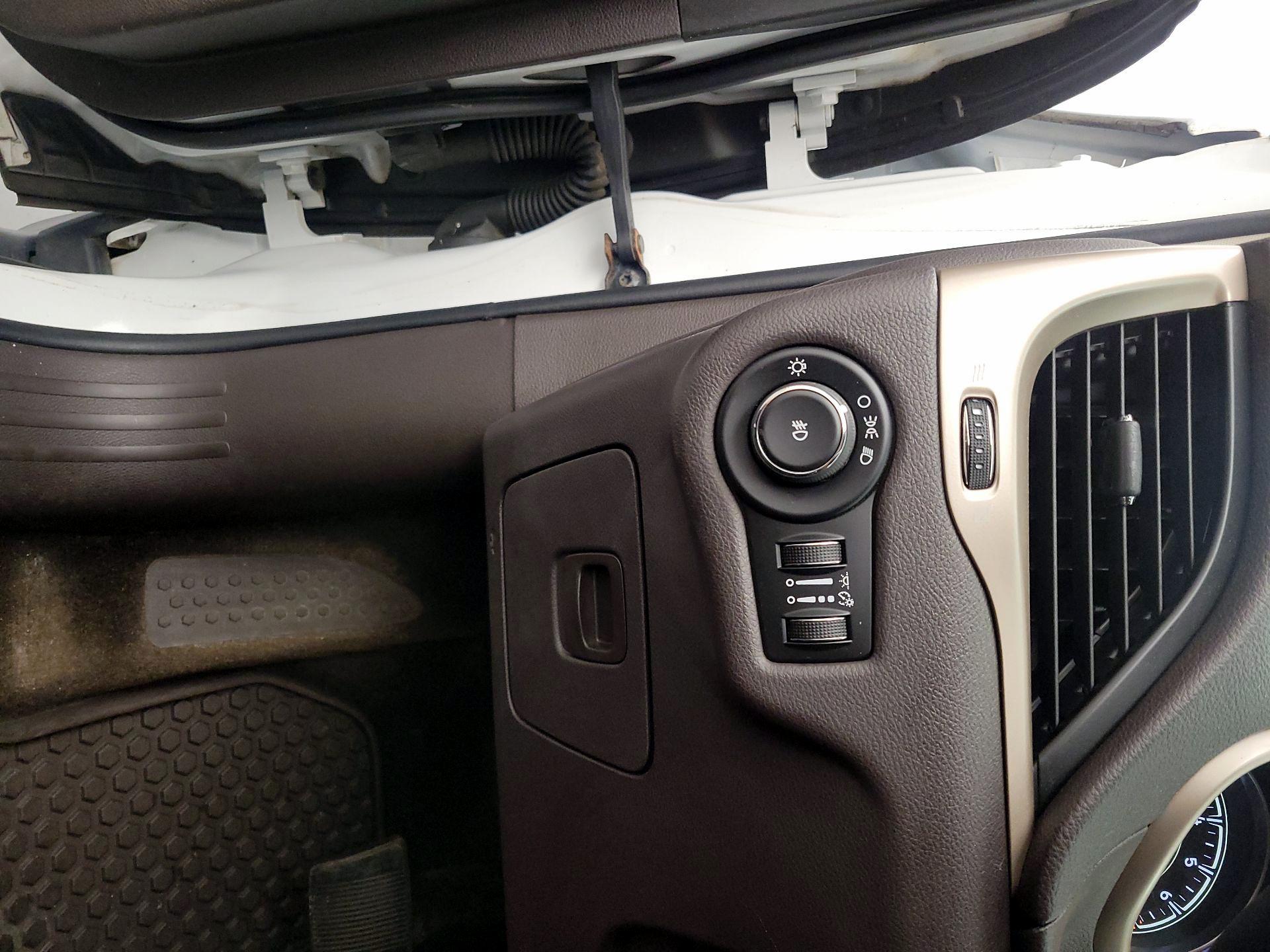 Thumbnail: 2014 Jeep Cherokee - 13