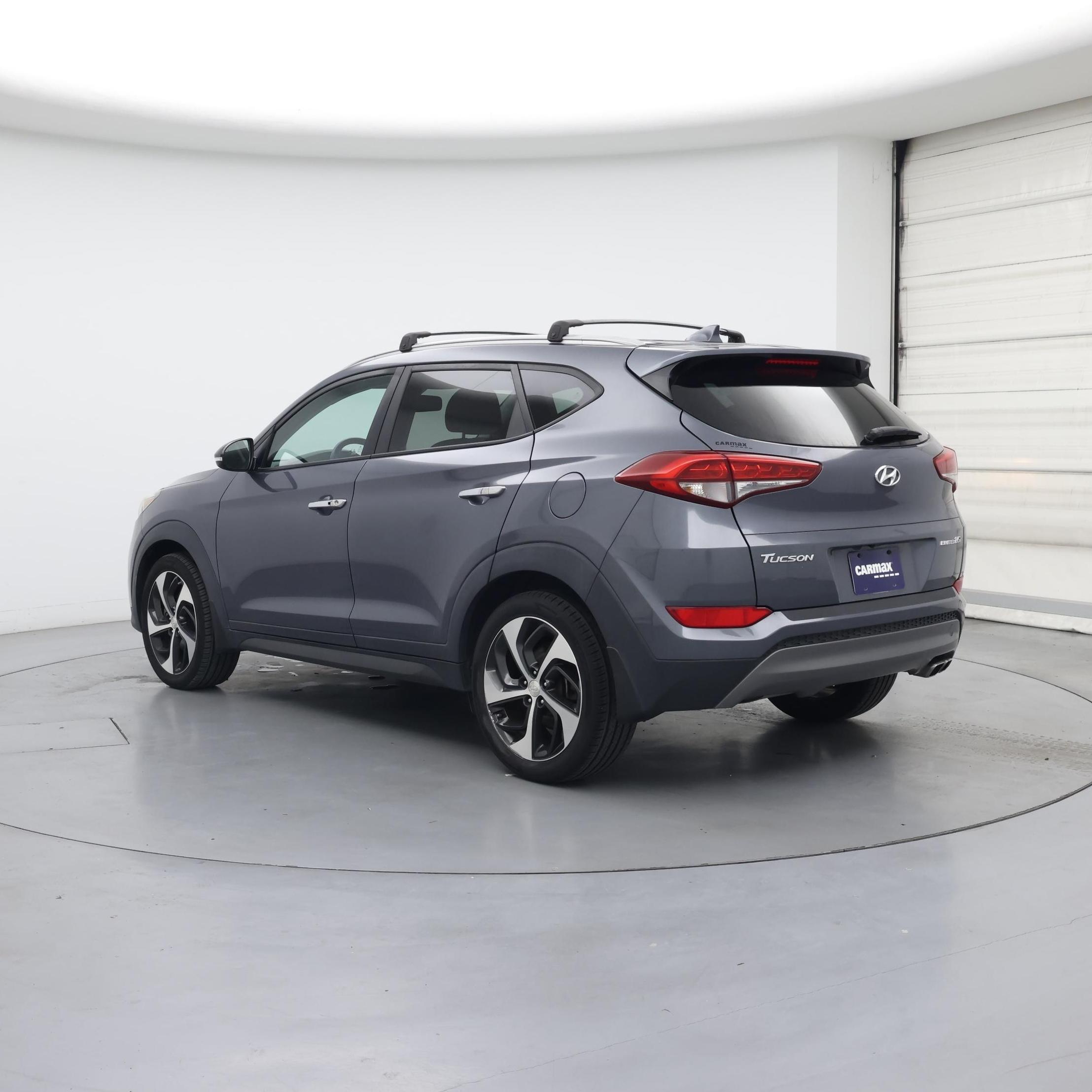 Thumbnail: 2016 Hyundai Tucson - 2