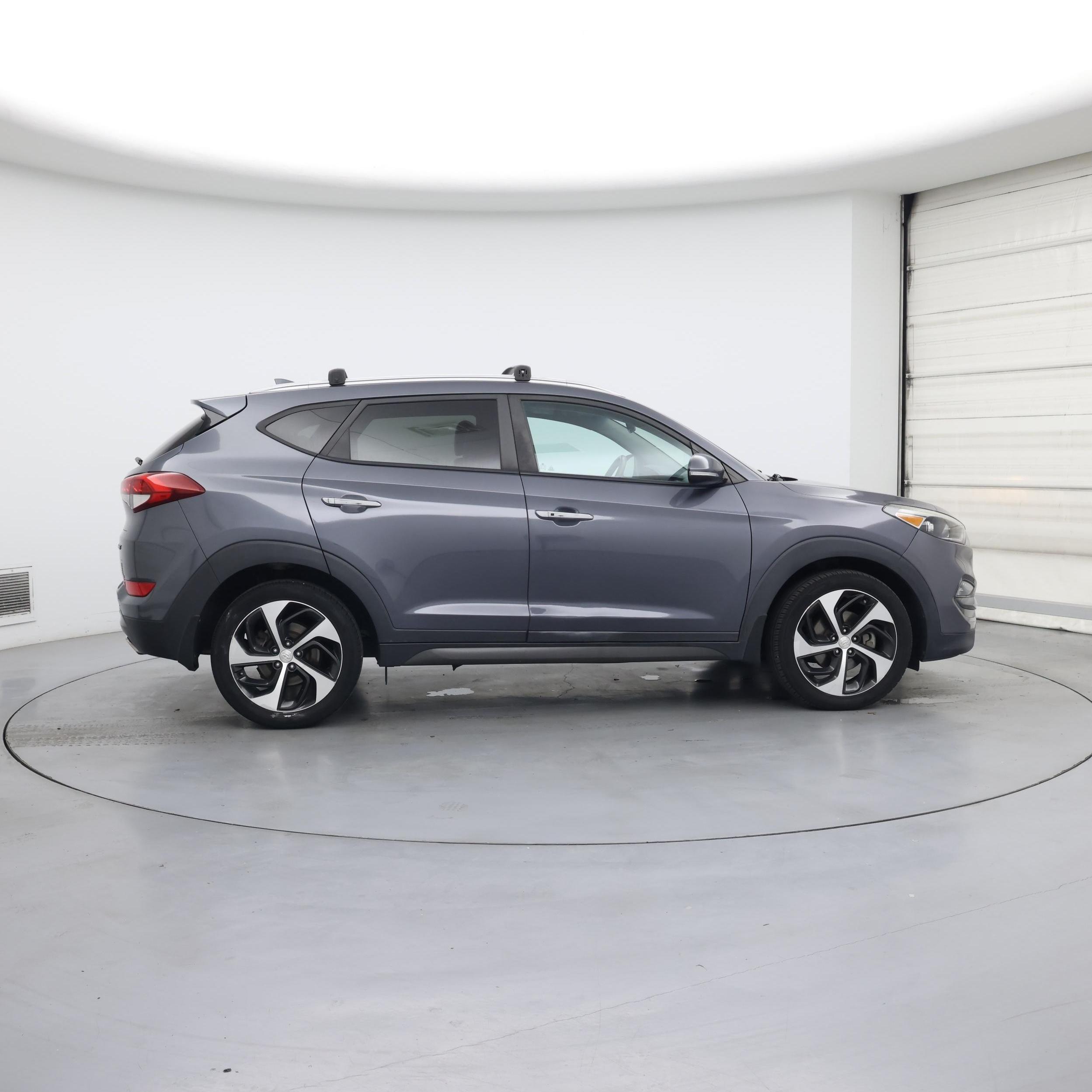 Thumbnail: 2016 Hyundai Tucson - 7