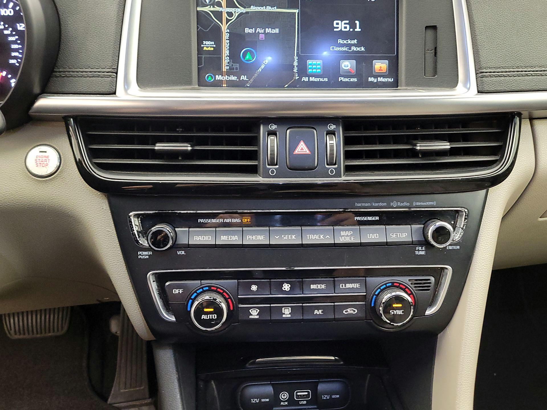 Thumbnail: 2016 Kia Optima - 16