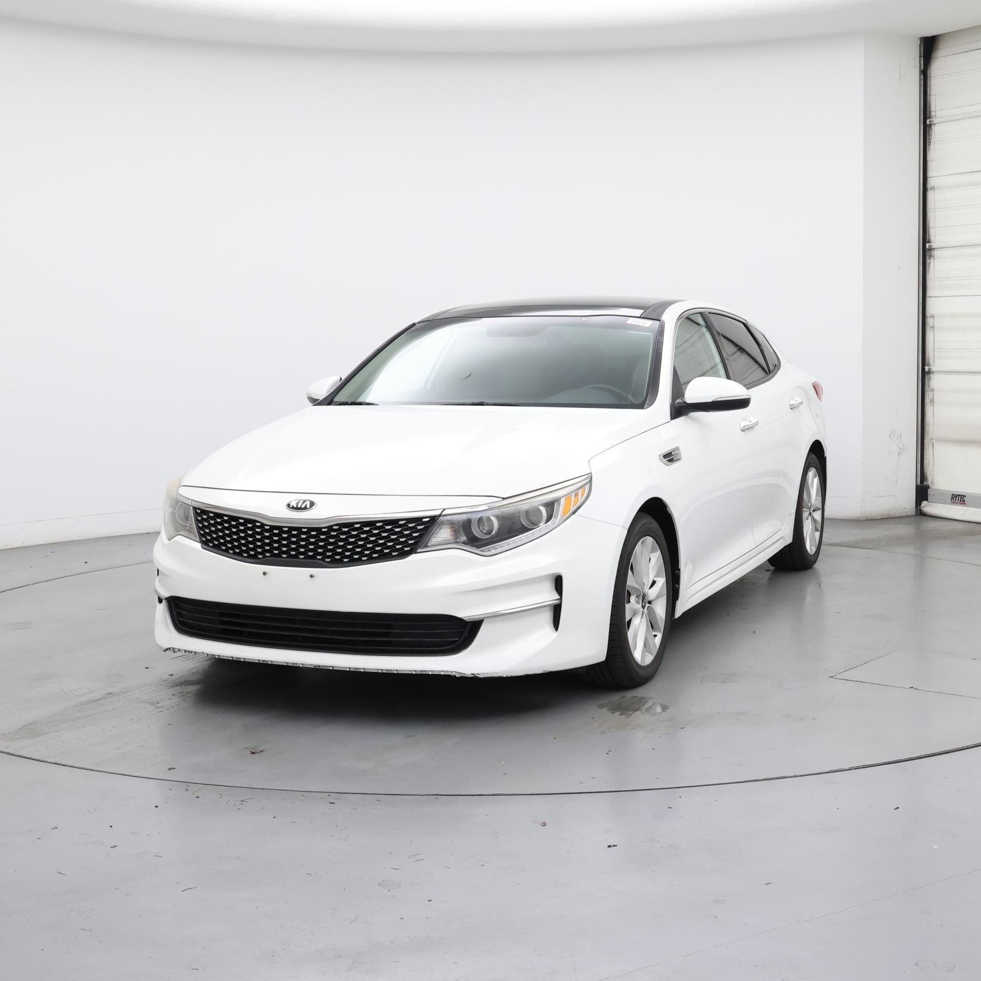 Thumbnail: 2016 Kia Optima - 4