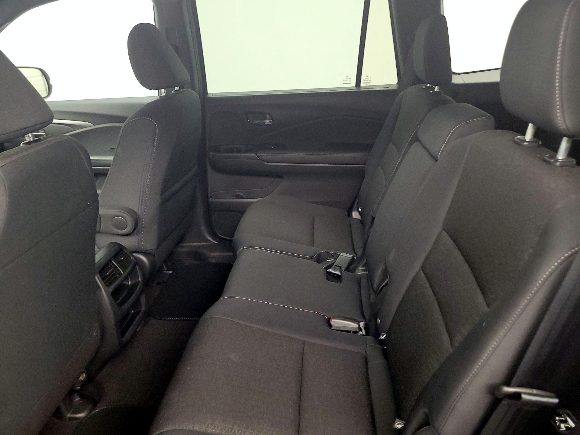 Thumbnail: 2019 Honda Passport - 19