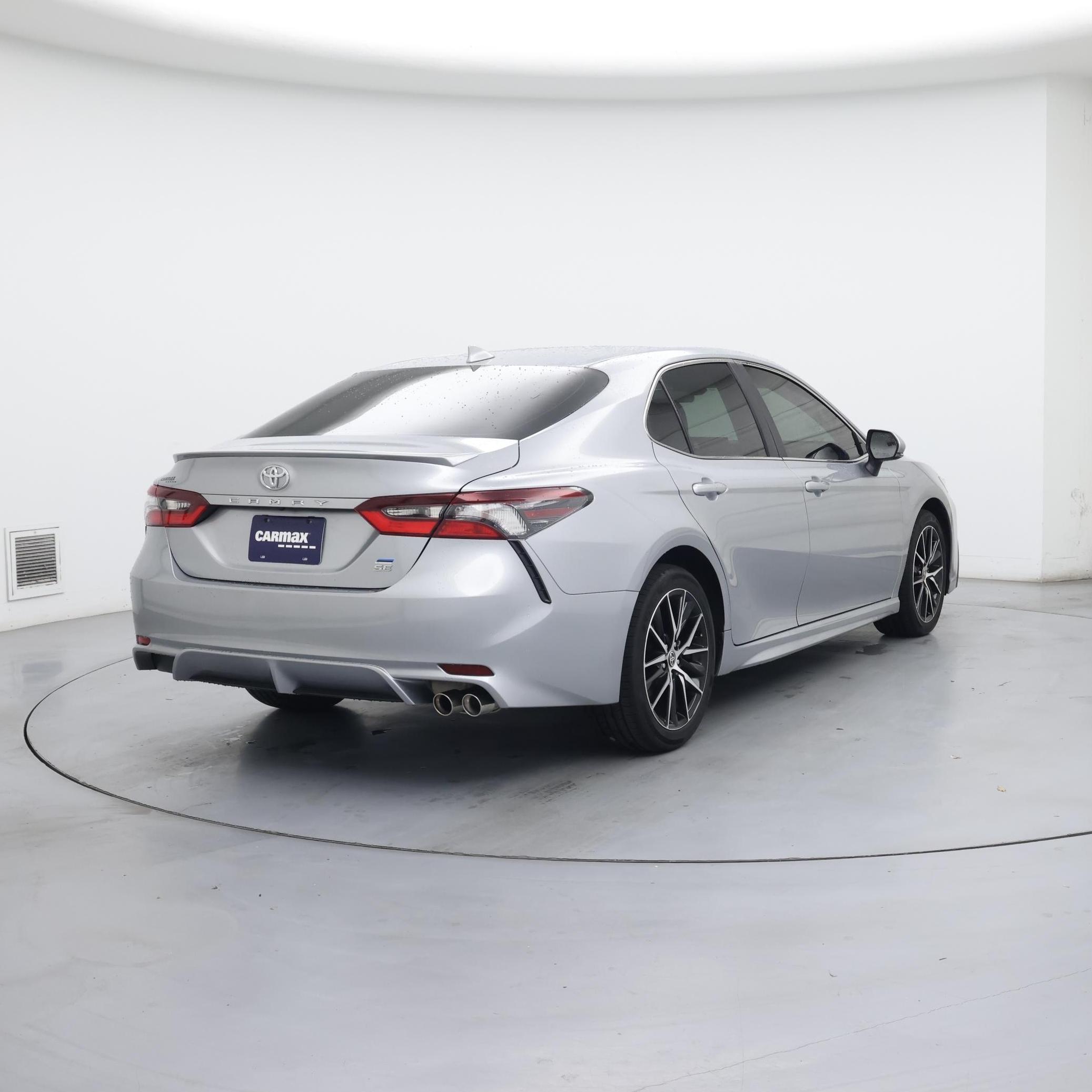 Thumbnail: 2024 Toyota Camry - 8