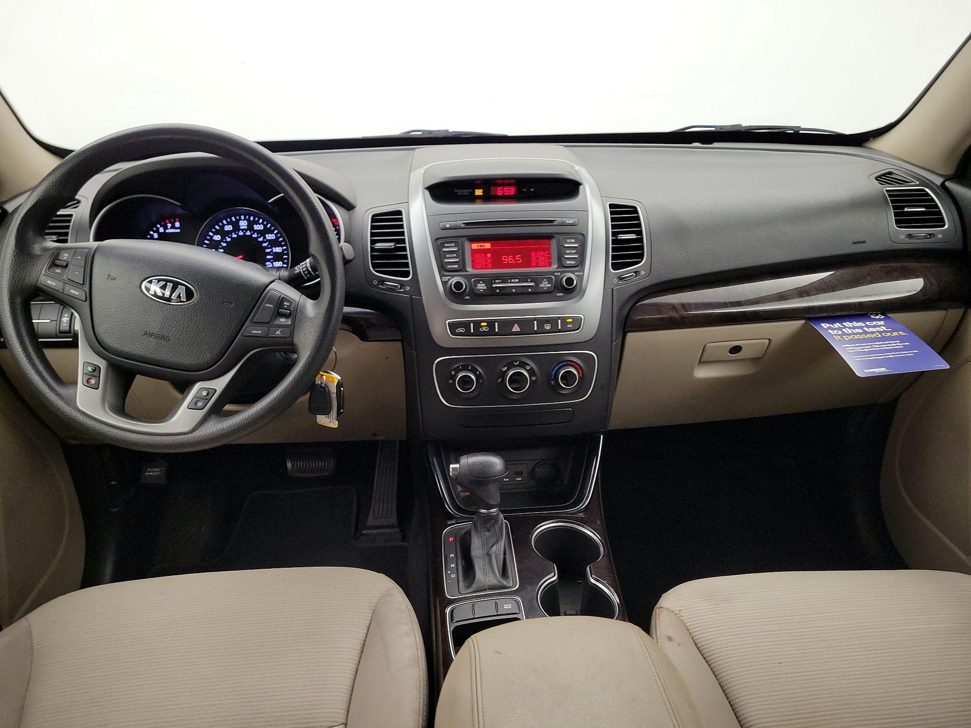 Thumbnail: 2014 Kia Sorento - 9