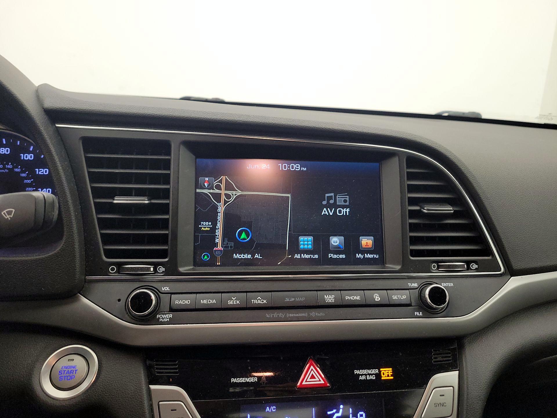 Thumbnail: 2017 Hyundai Elantra - 13