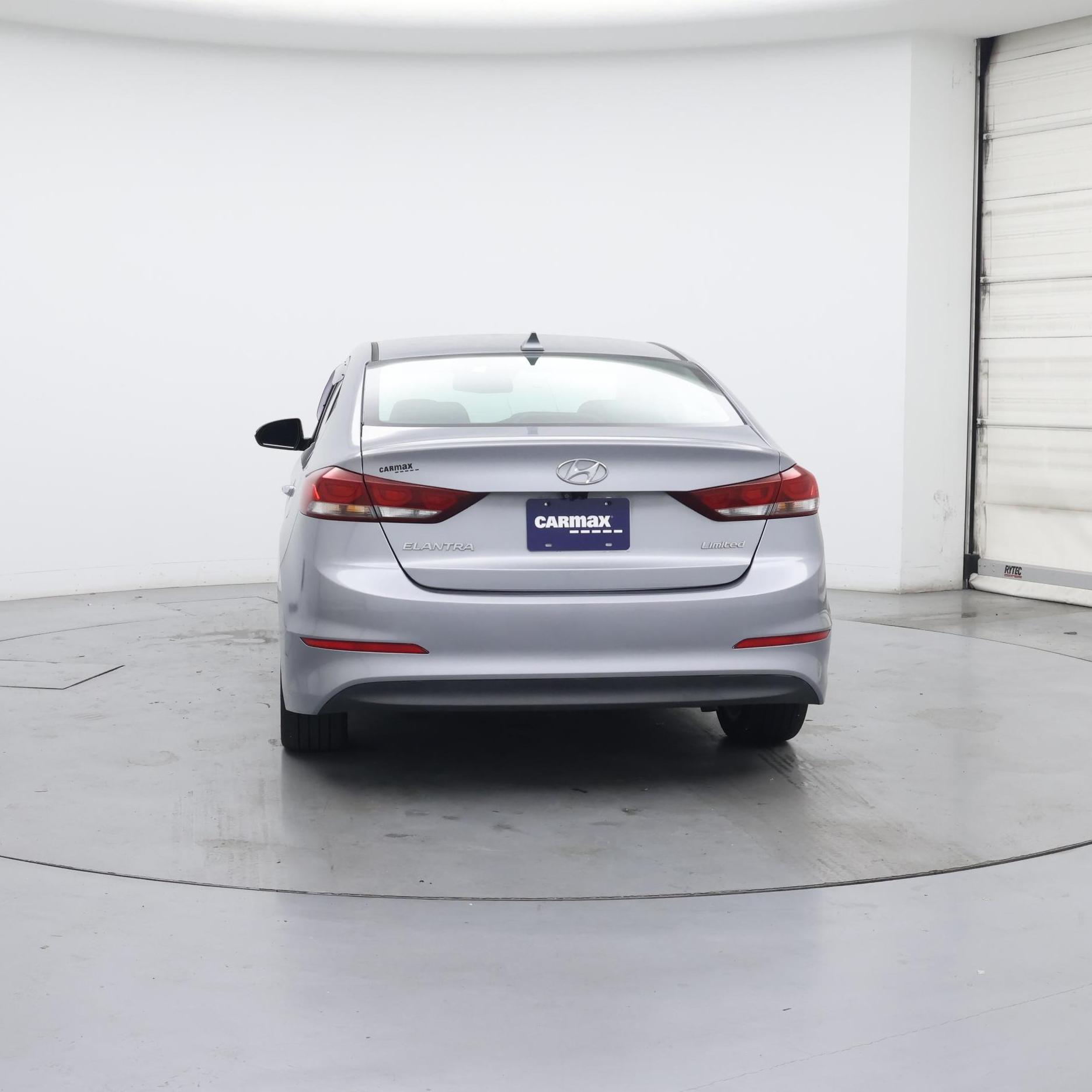 Thumbnail: 2017 Hyundai Elantra - 6