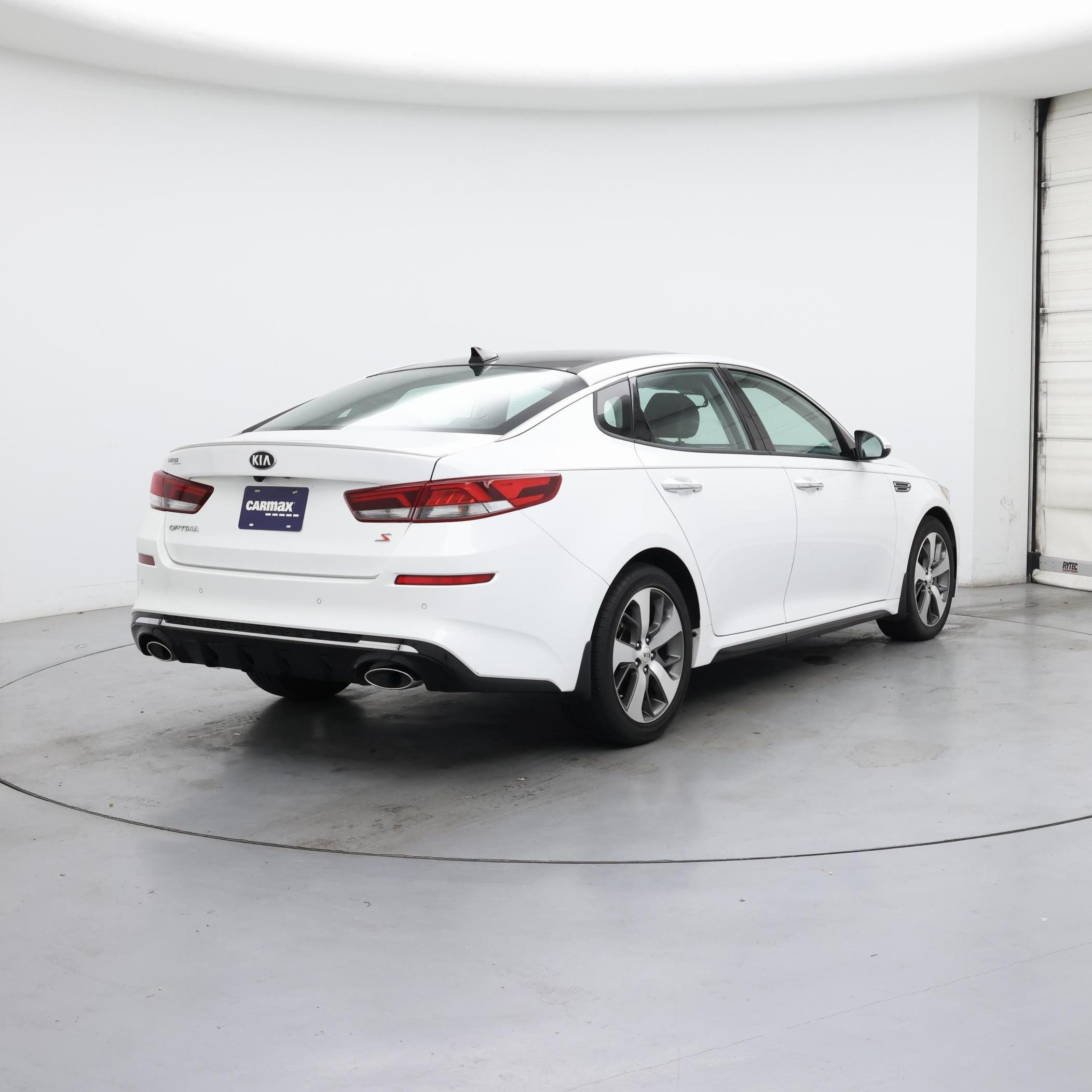 Thumbnail: 2019 Kia Optima - 8