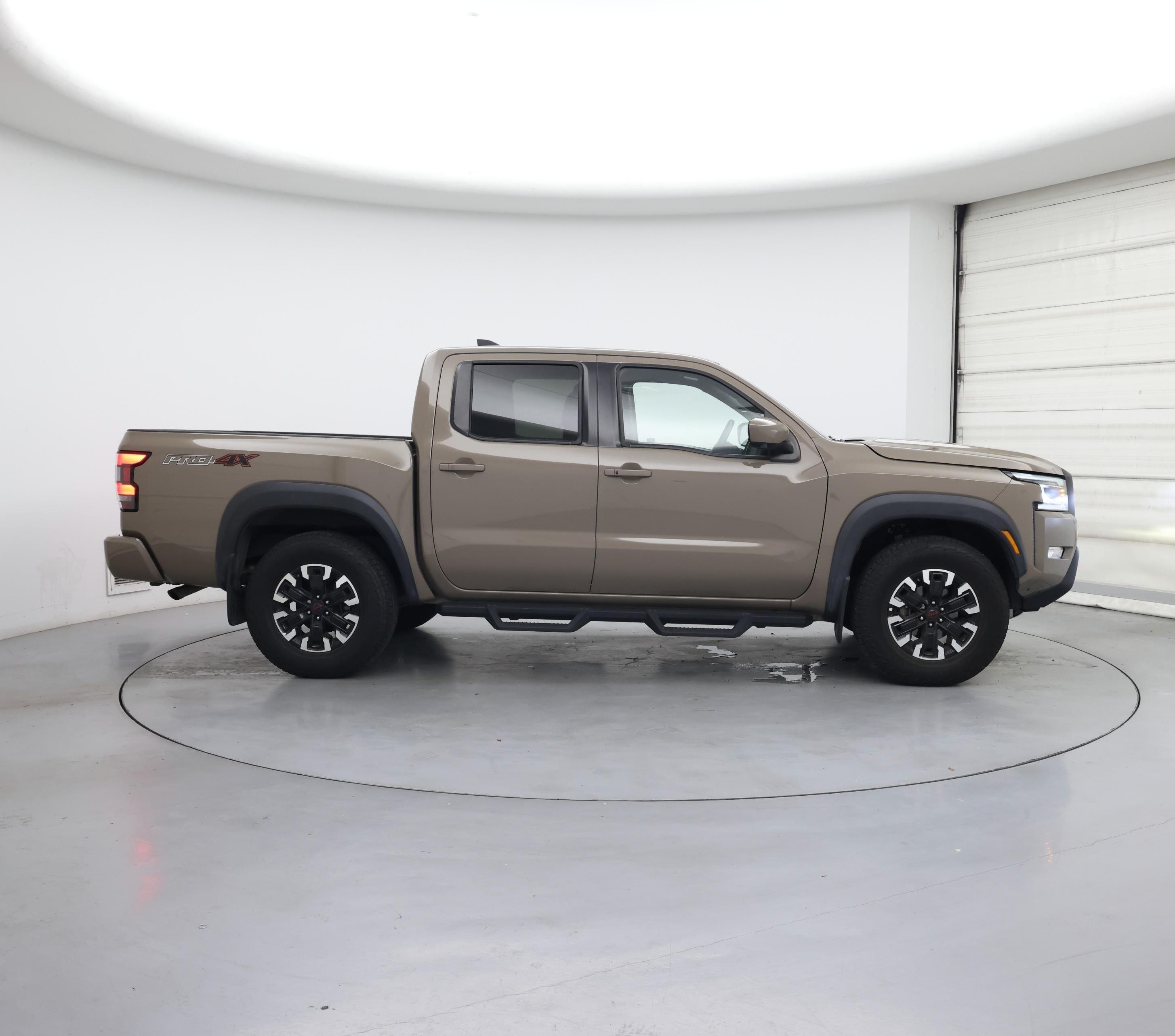 Thumbnail: 2023 Nissan Frontier - 7
