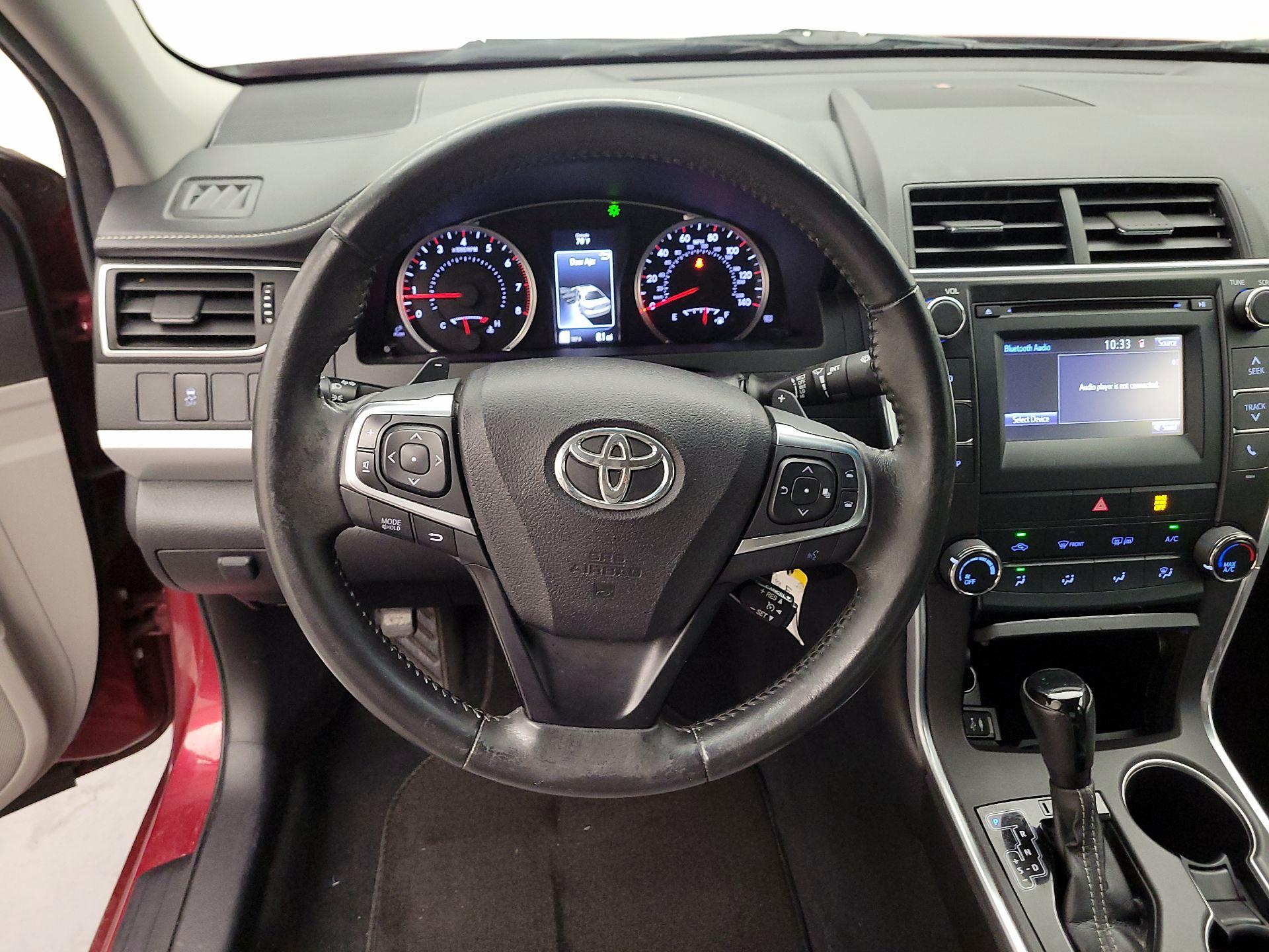 Thumbnail: 2017 Toyota Camry - 10