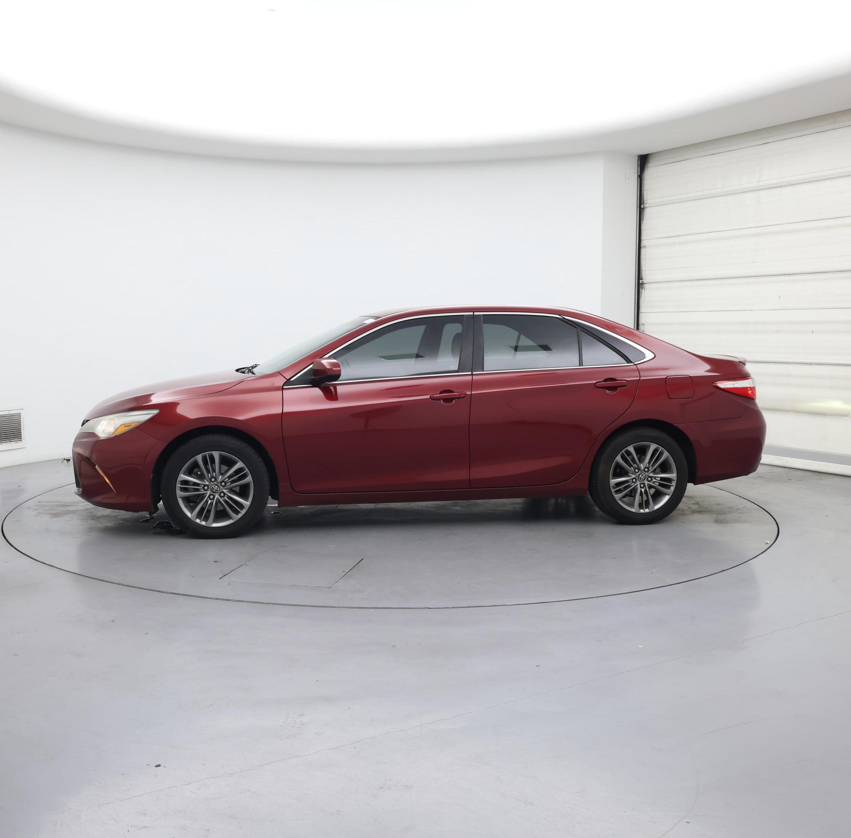 Thumbnail: 2017 Toyota Camry - 3