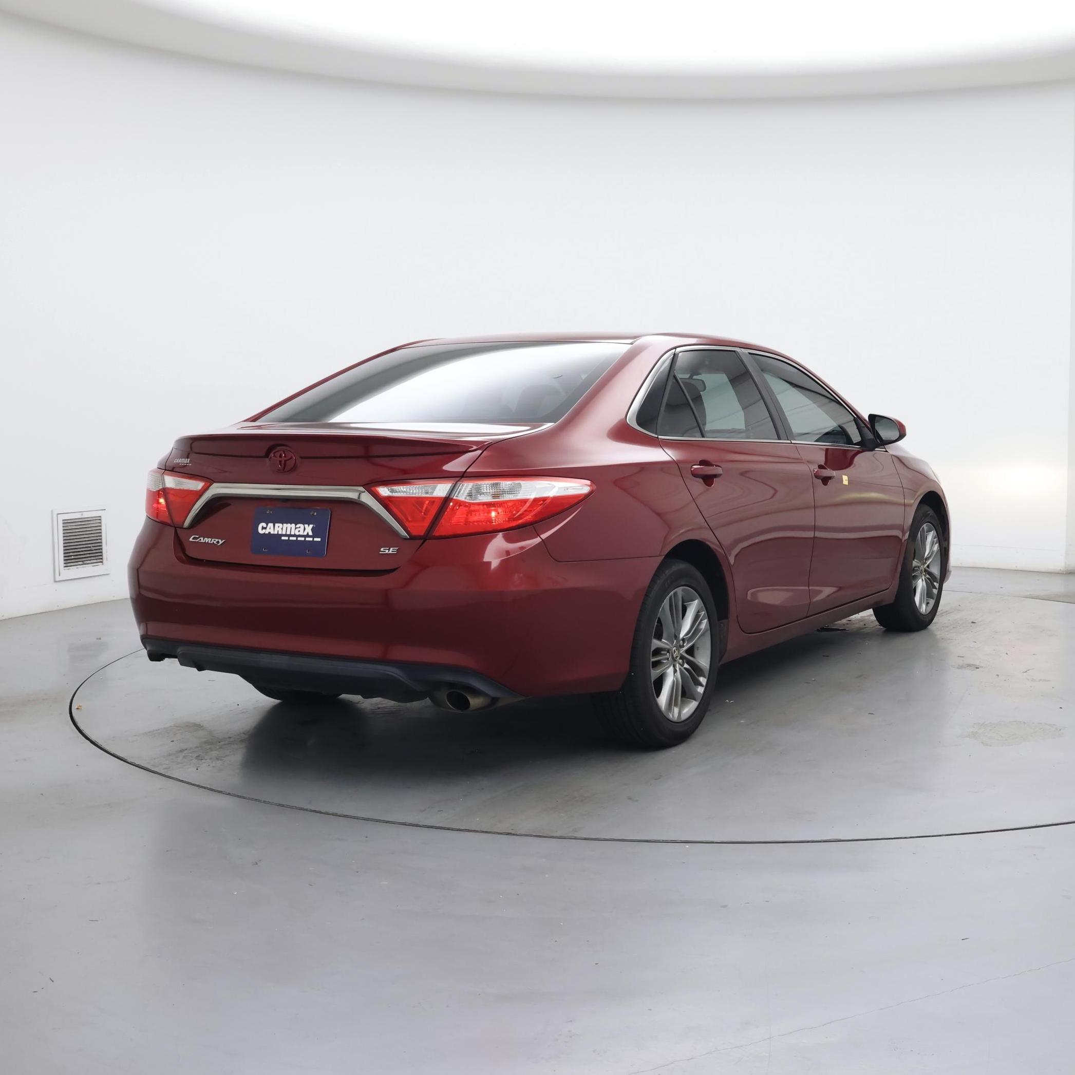 Thumbnail: 2017 Toyota Camry - 8