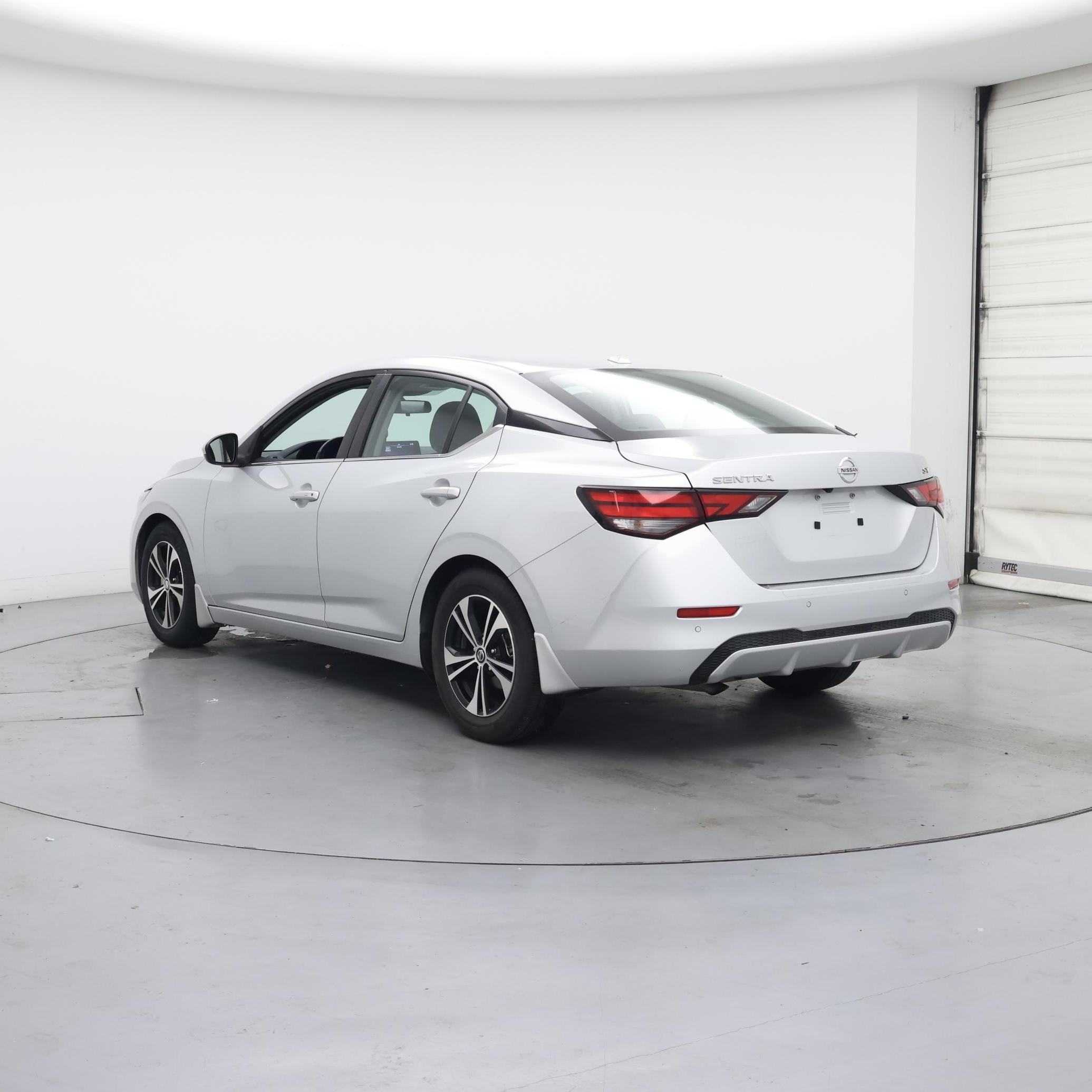 Thumbnail: 2022 Nissan Sentra - 2