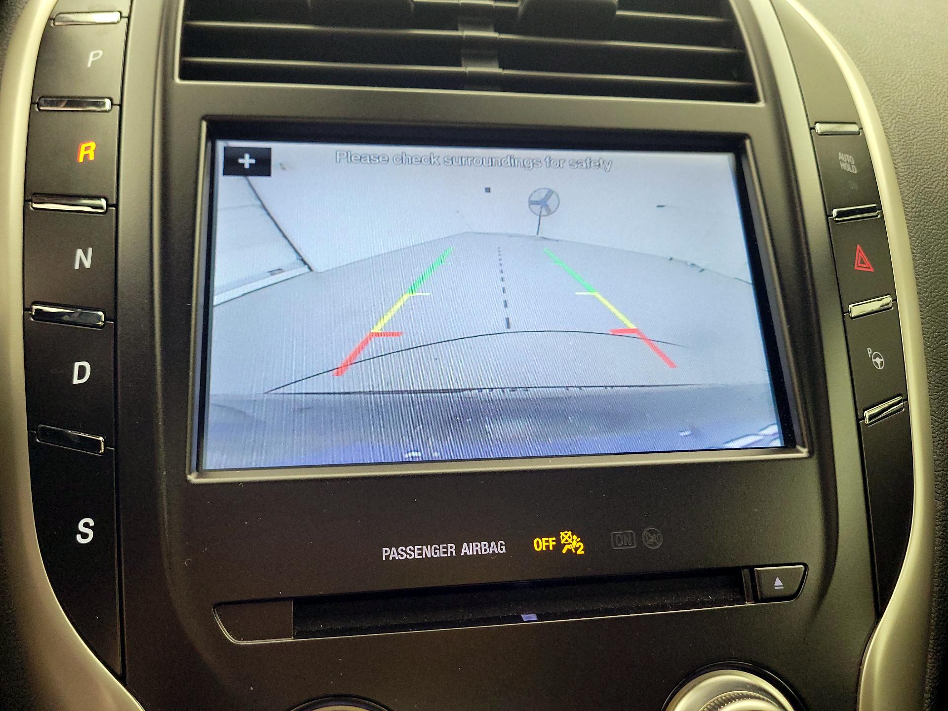 Thumbnail: 2019 Lincoln MKC - 15