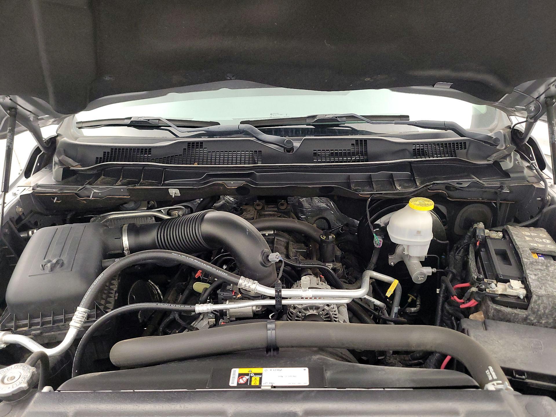 Thumbnail: 2020 RAM 1500 Classic - 18