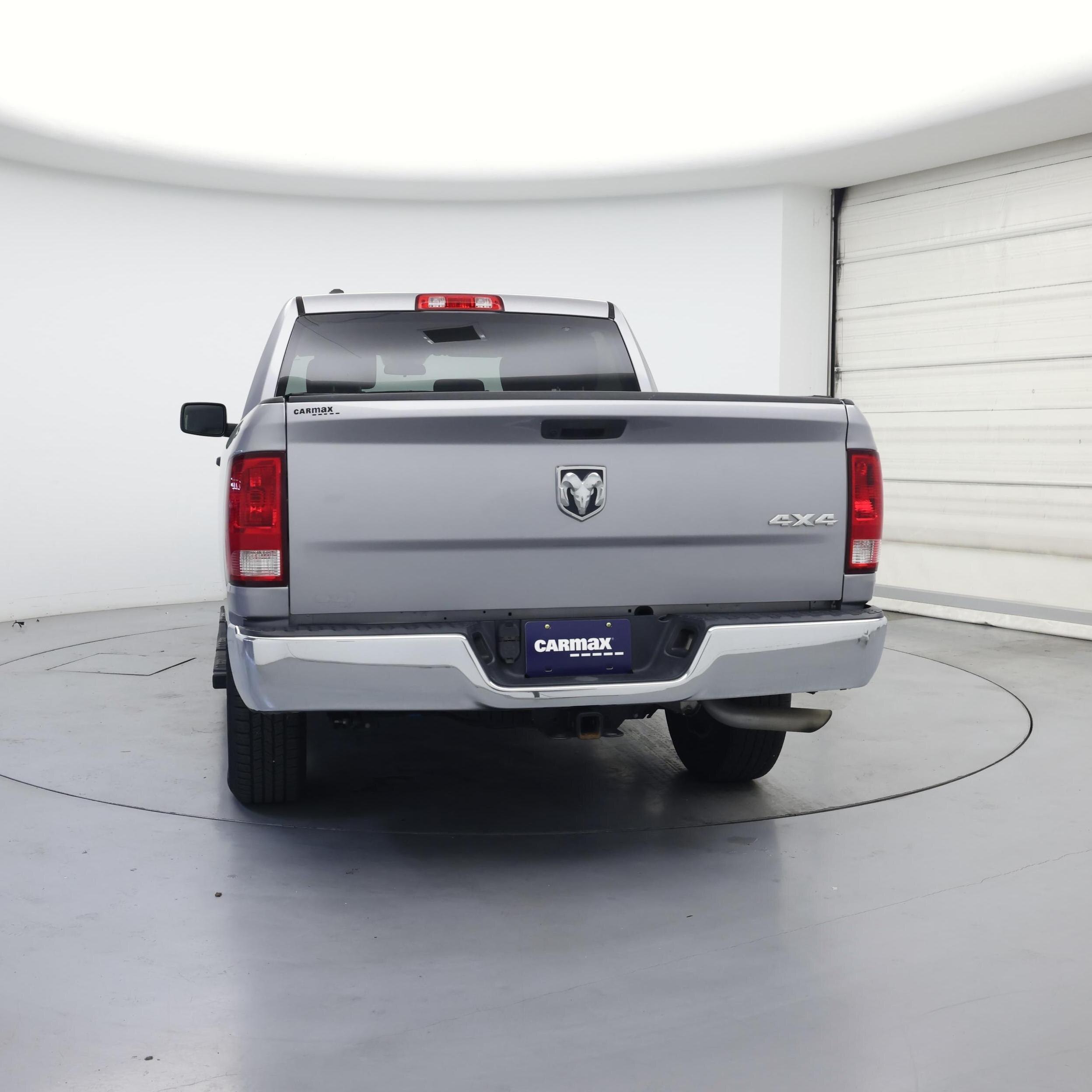 Thumbnail: 2020 RAM 1500 Classic - 6