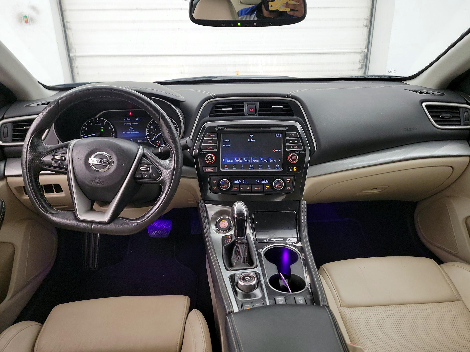 Thumbnail: 2016 Nissan Maxima - 9