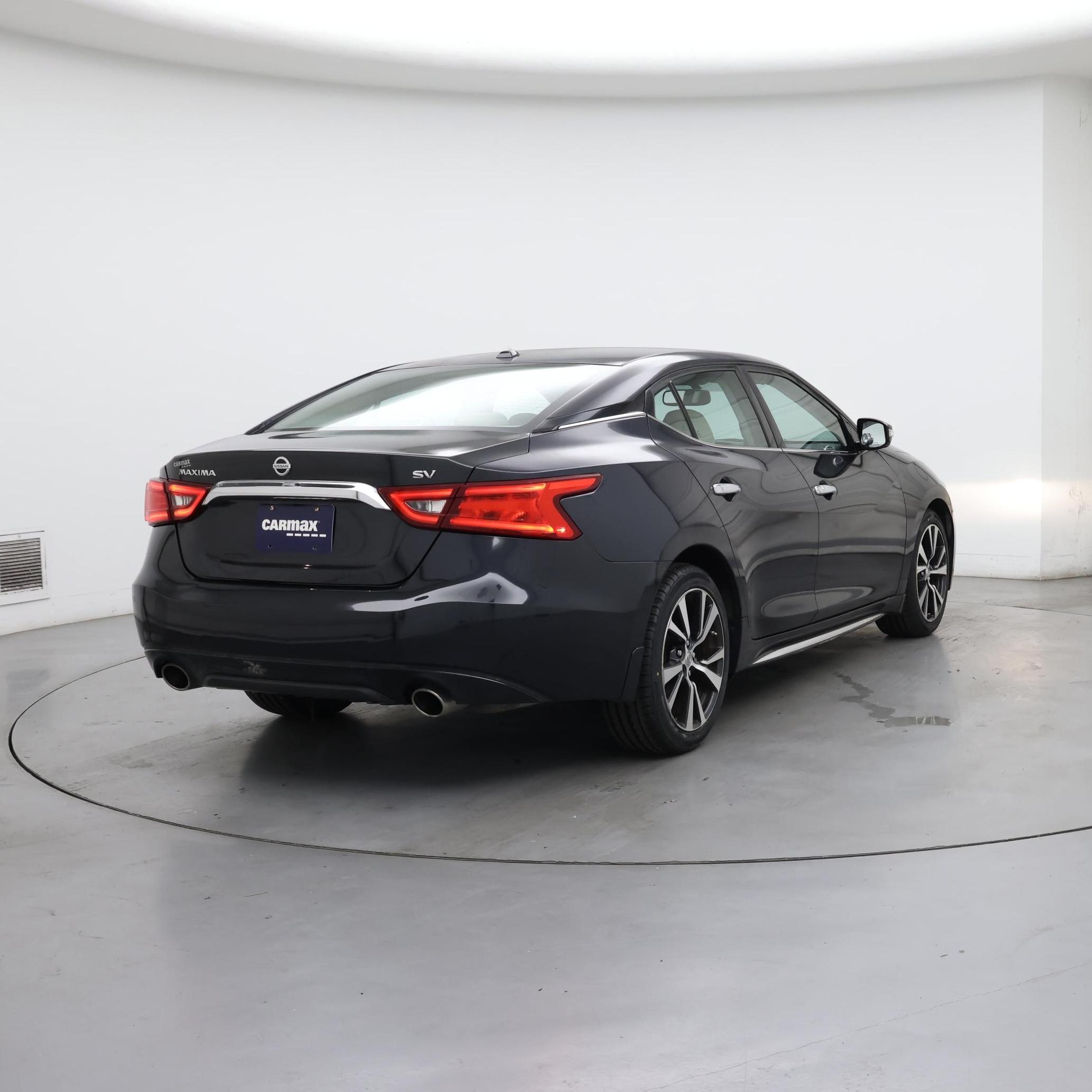 Thumbnail: 2016 Nissan Maxima - 8