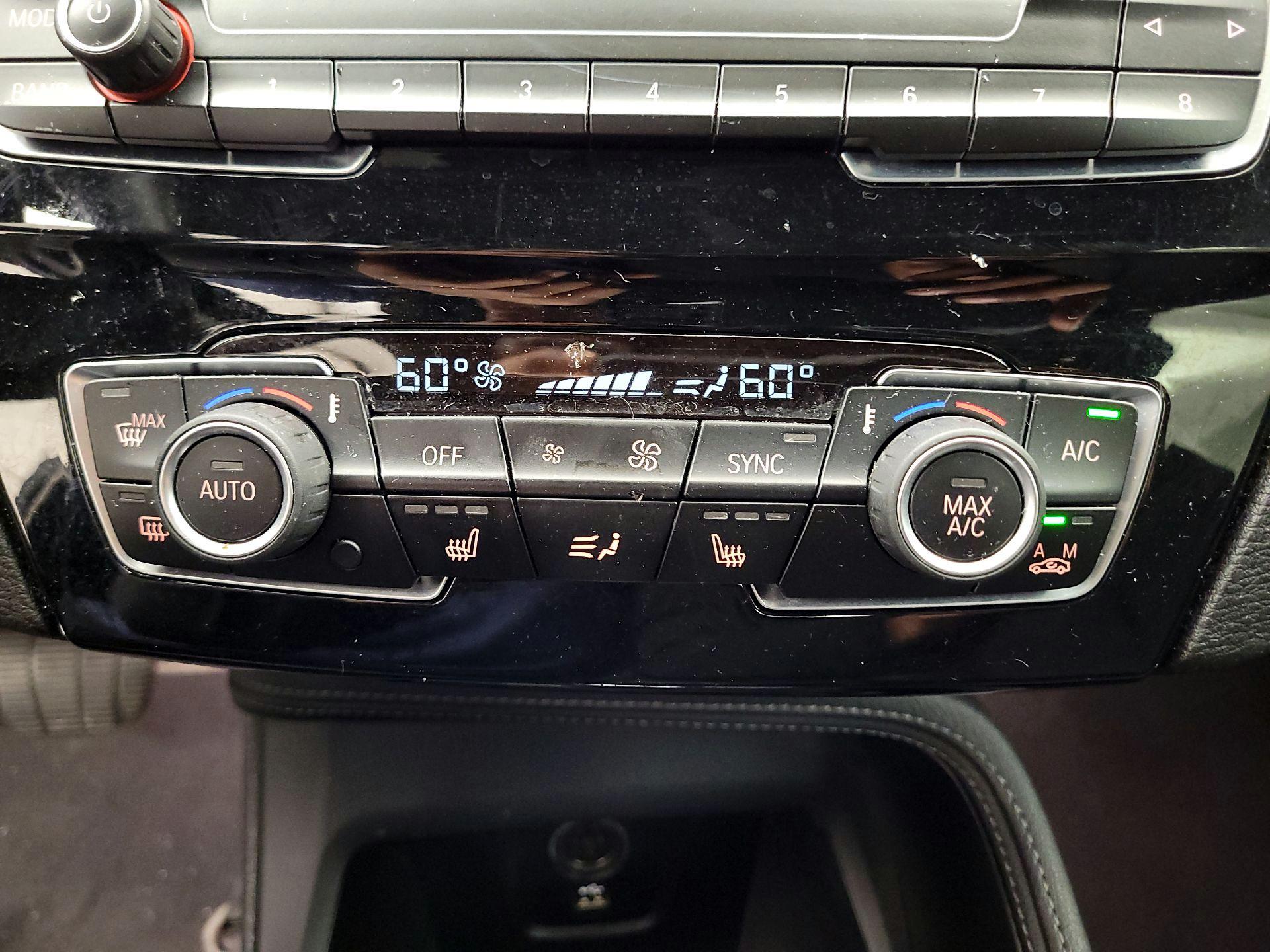 Thumbnail: 2021 BMW X1 - 14