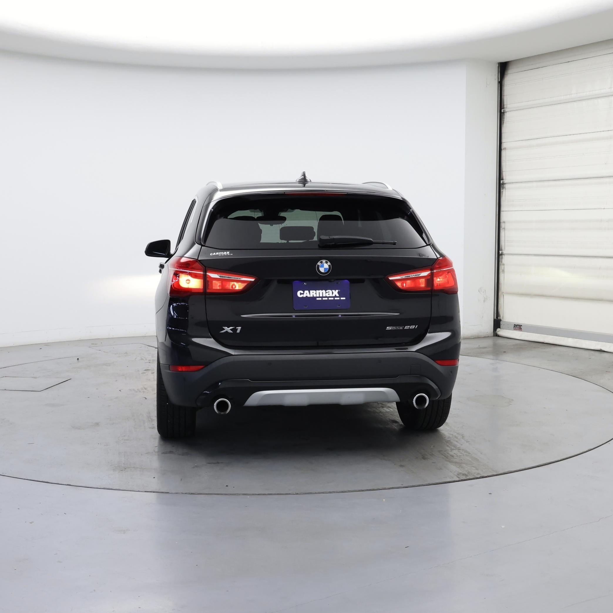 Thumbnail: 2021 BMW X1 - 6