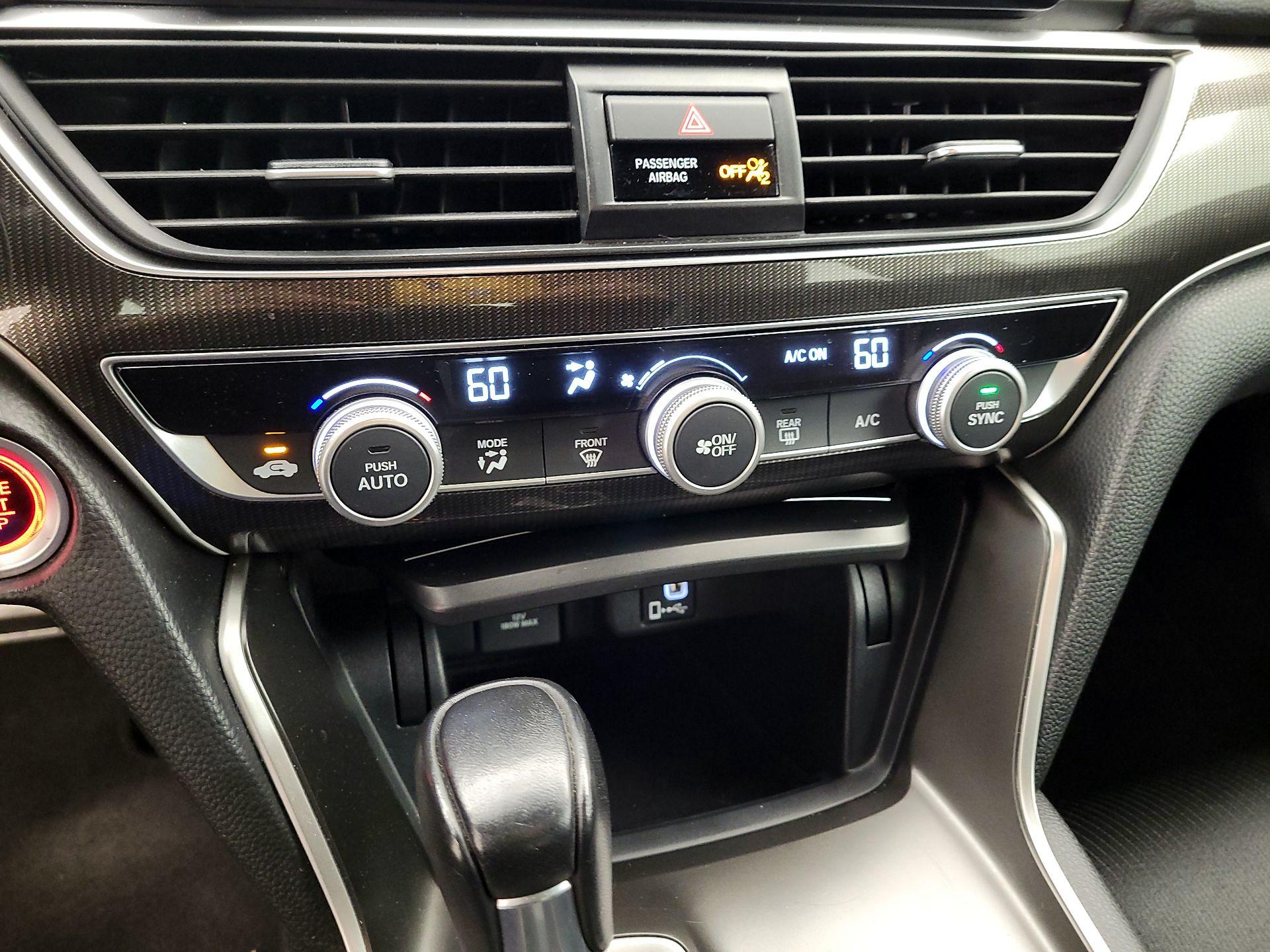 Thumbnail: 2018 Honda Accord - 16