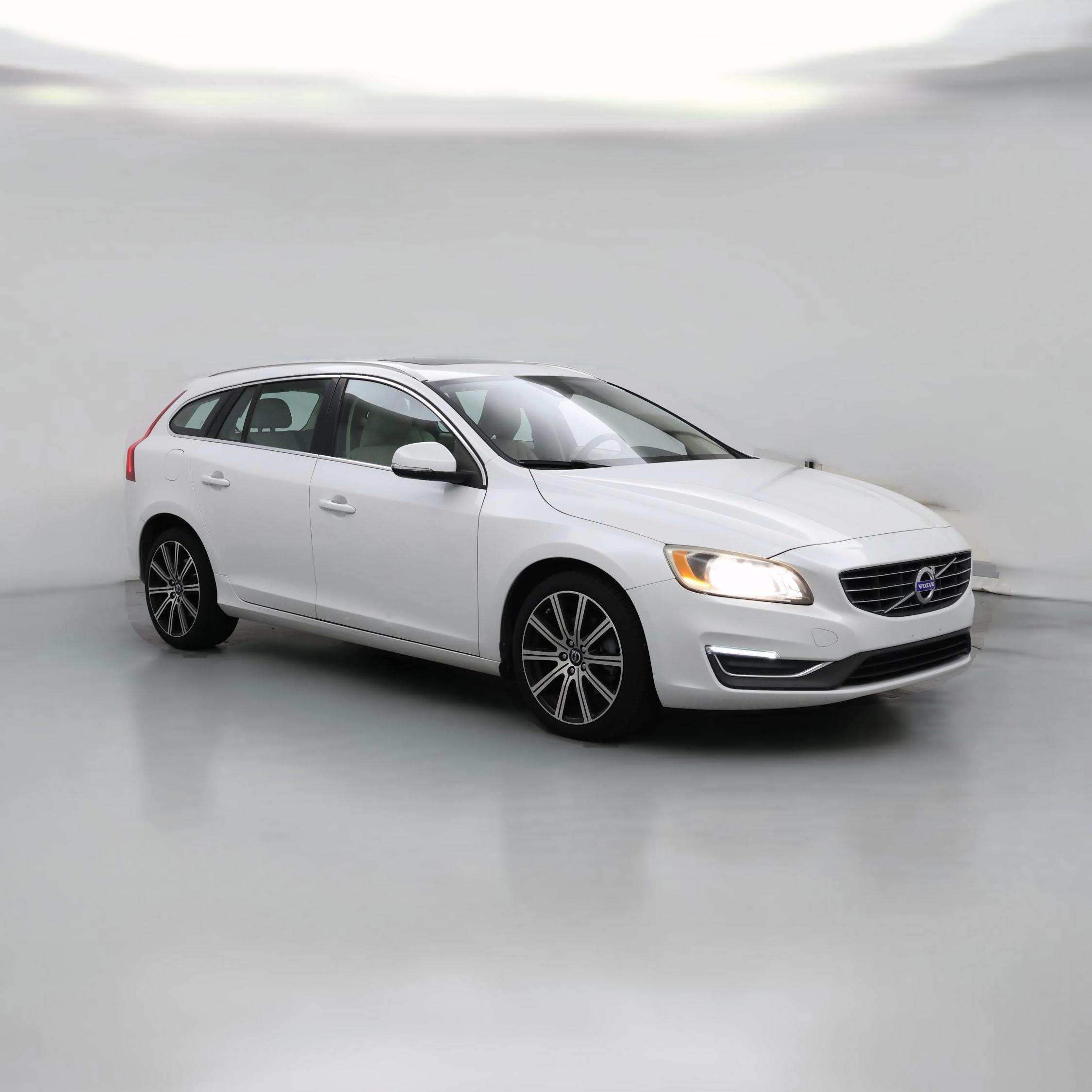 Thumbnail: 2015 Volvo V60 - 1
