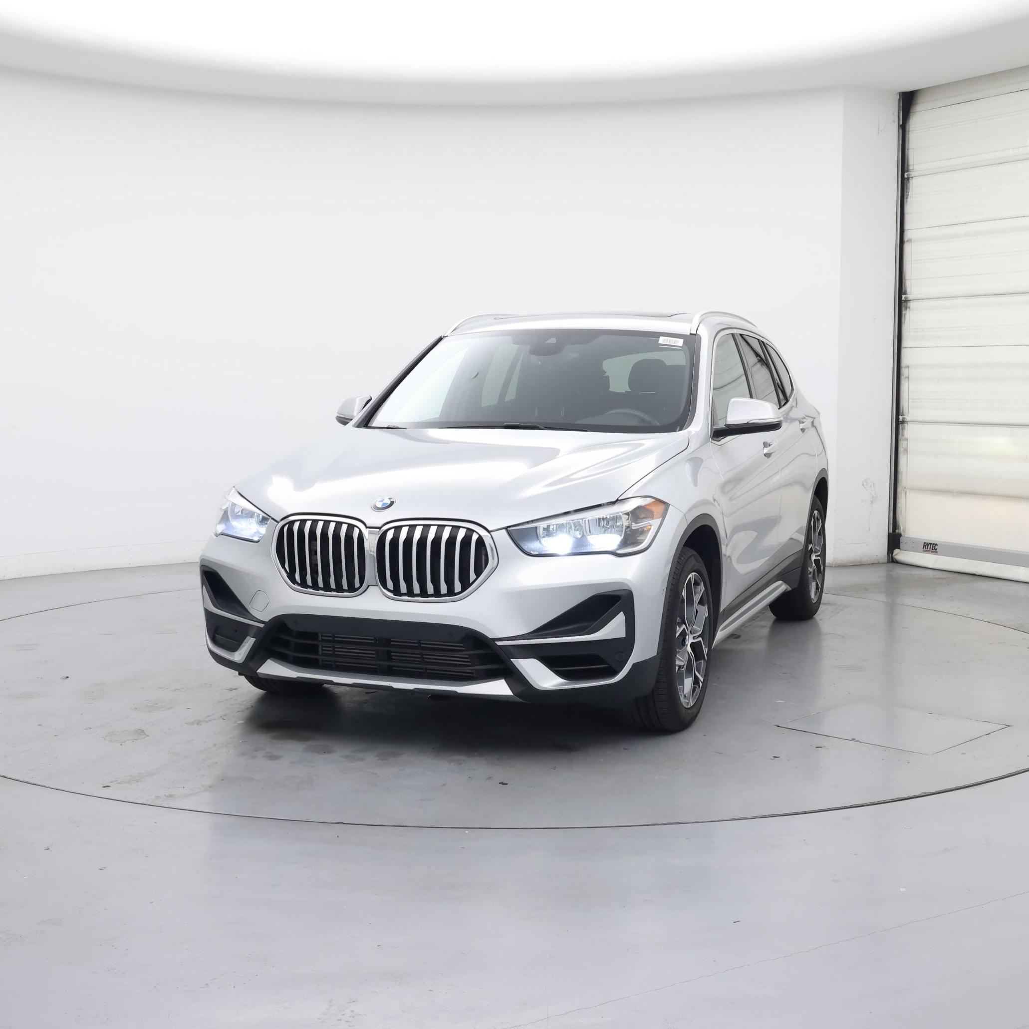Thumbnail: 2021 BMW X1 - 4