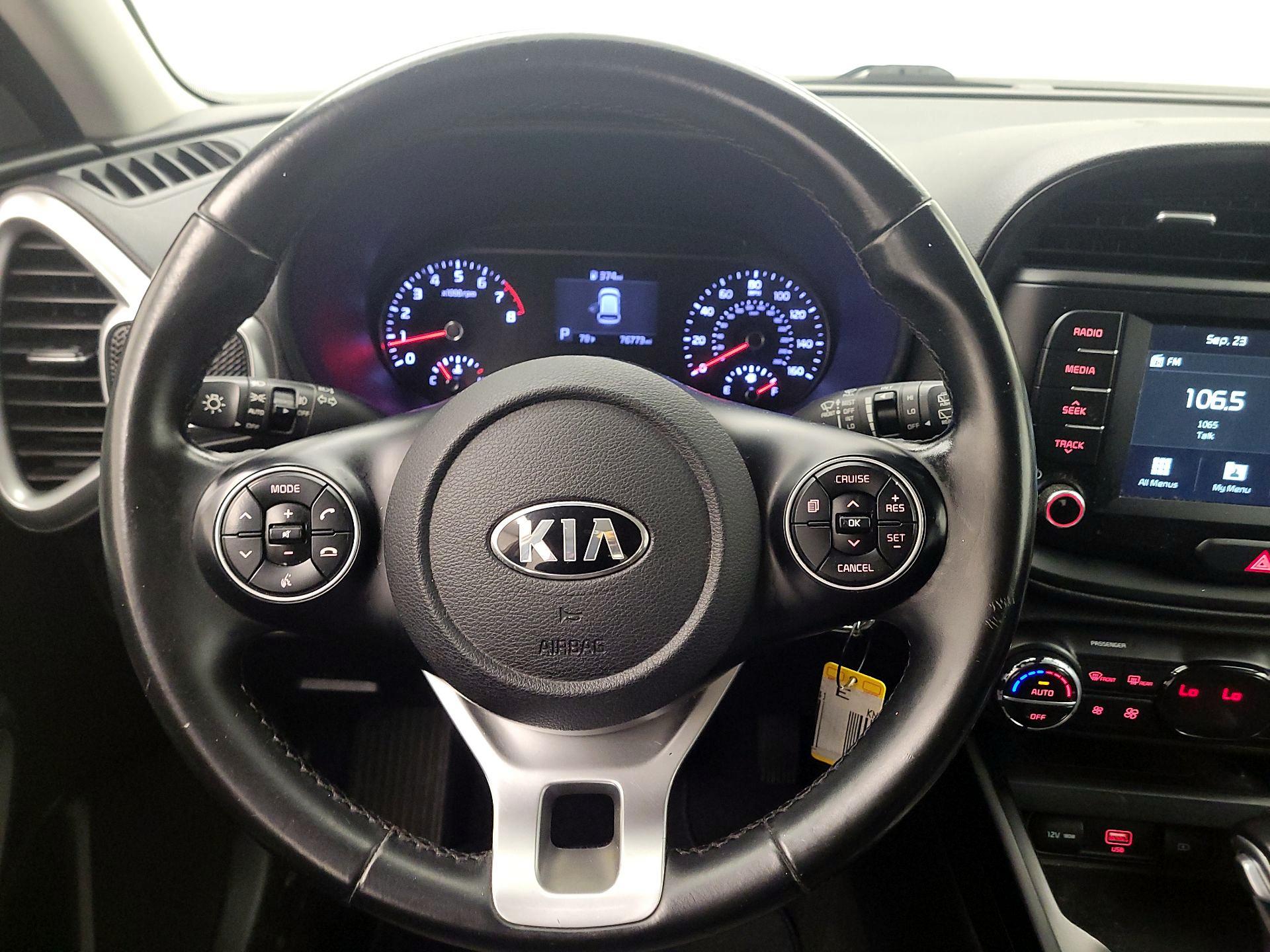 Thumbnail: 2020 Kia Soul - 10