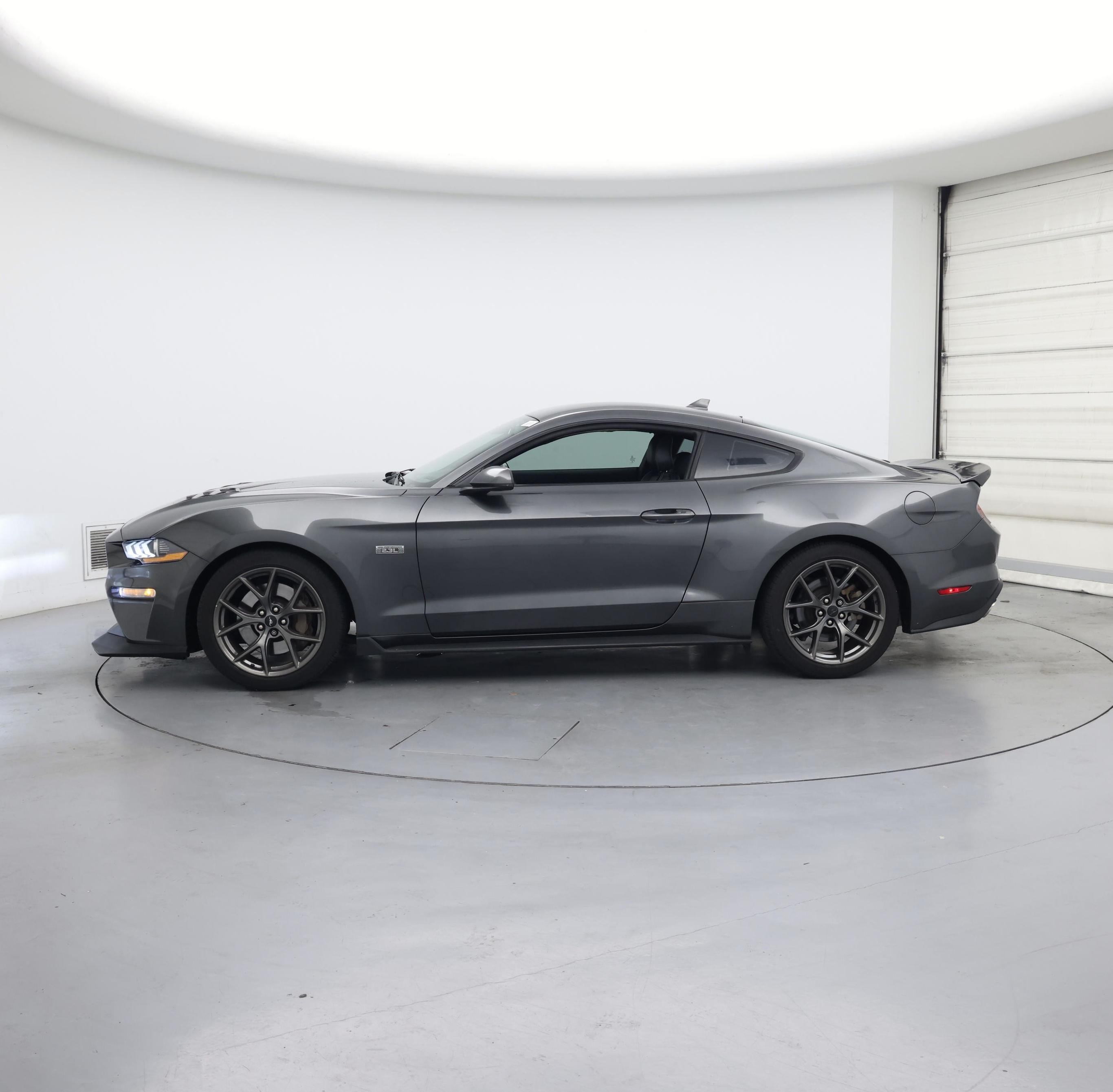Thumbnail: 2020 Ford Mustang - 3