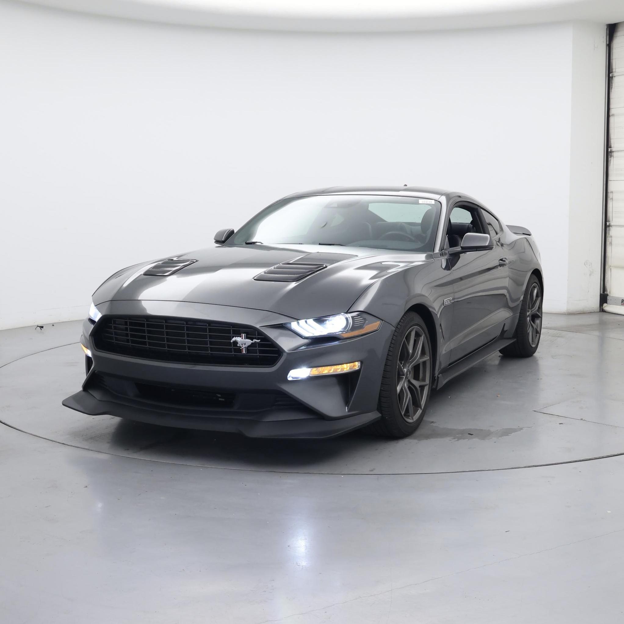 Thumbnail: 2020 Ford Mustang - 4