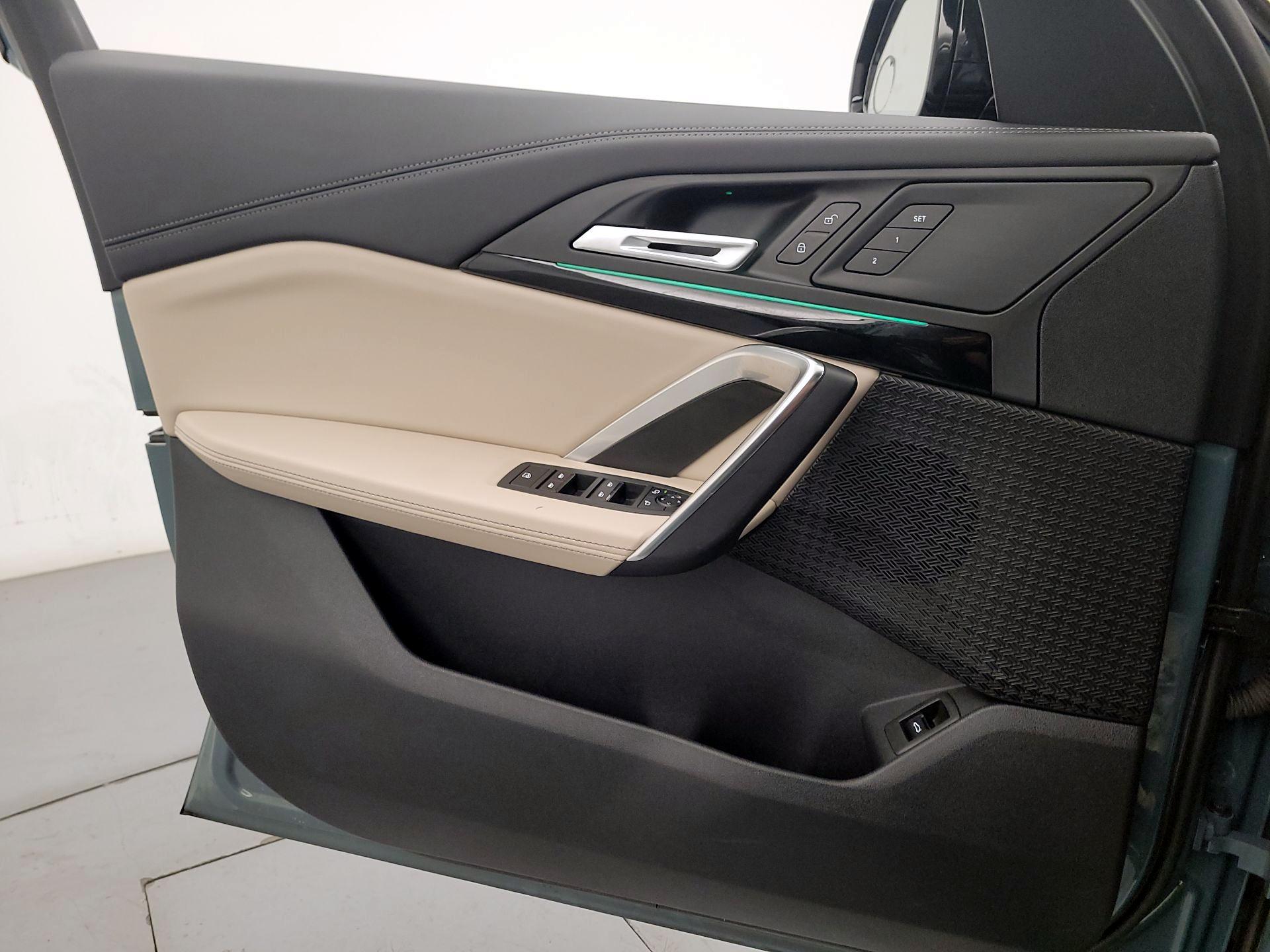 Thumbnail: 2024 BMW X1 - 12