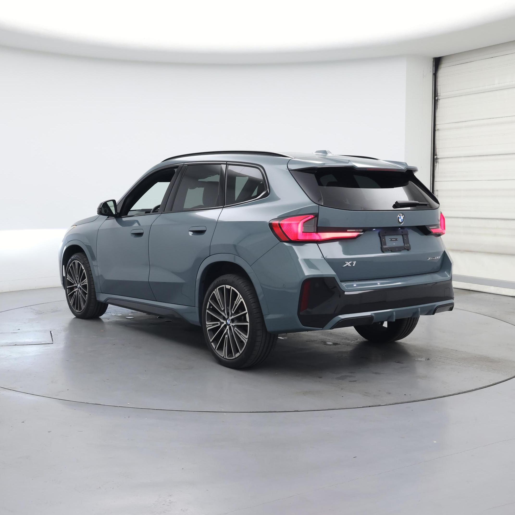 Thumbnail: 2024 BMW X1 - 2