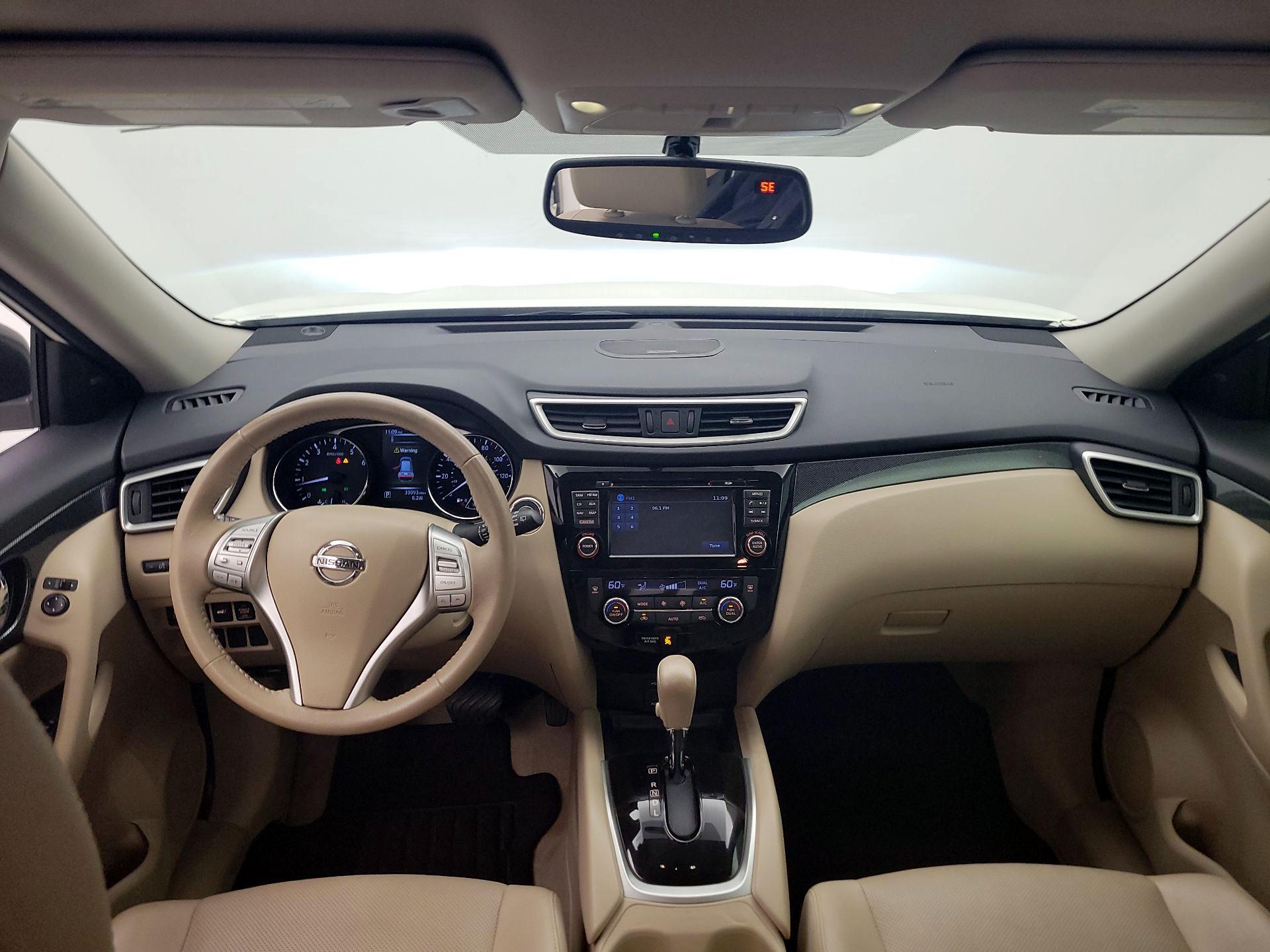 Thumbnail: 2015 Nissan Rogue - 9