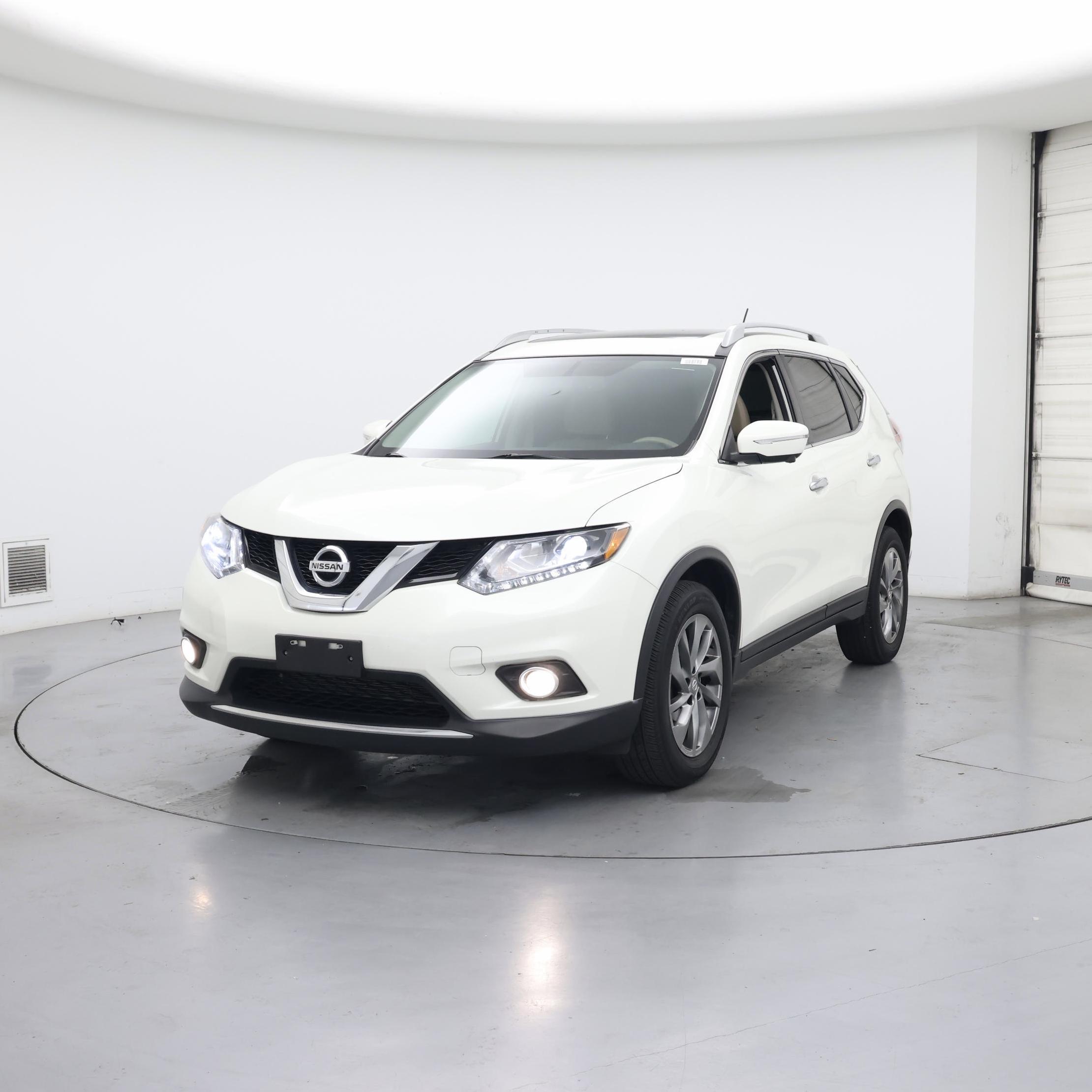 Thumbnail: 2015 Nissan Rogue - 4