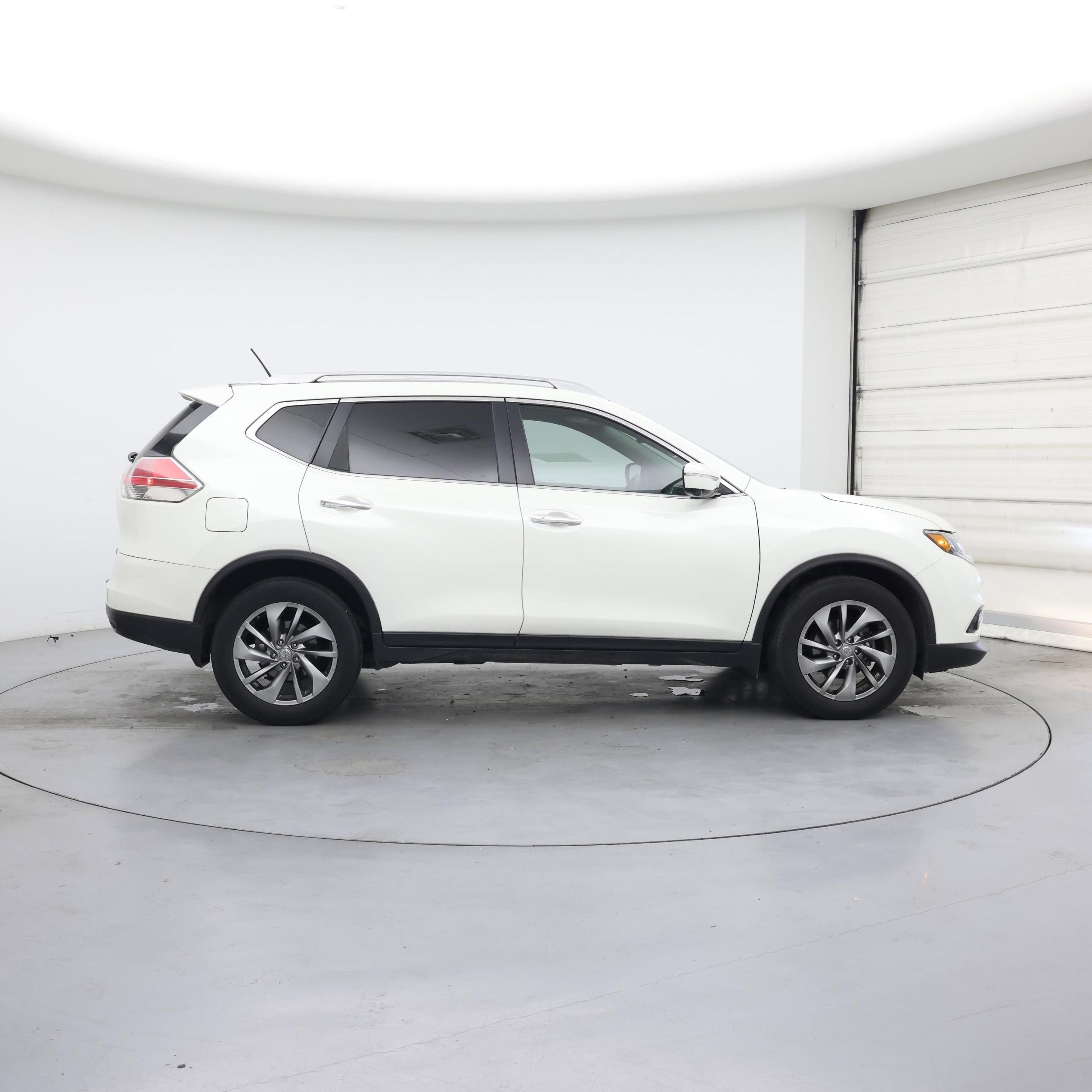 Thumbnail: 2015 Nissan Rogue - 7