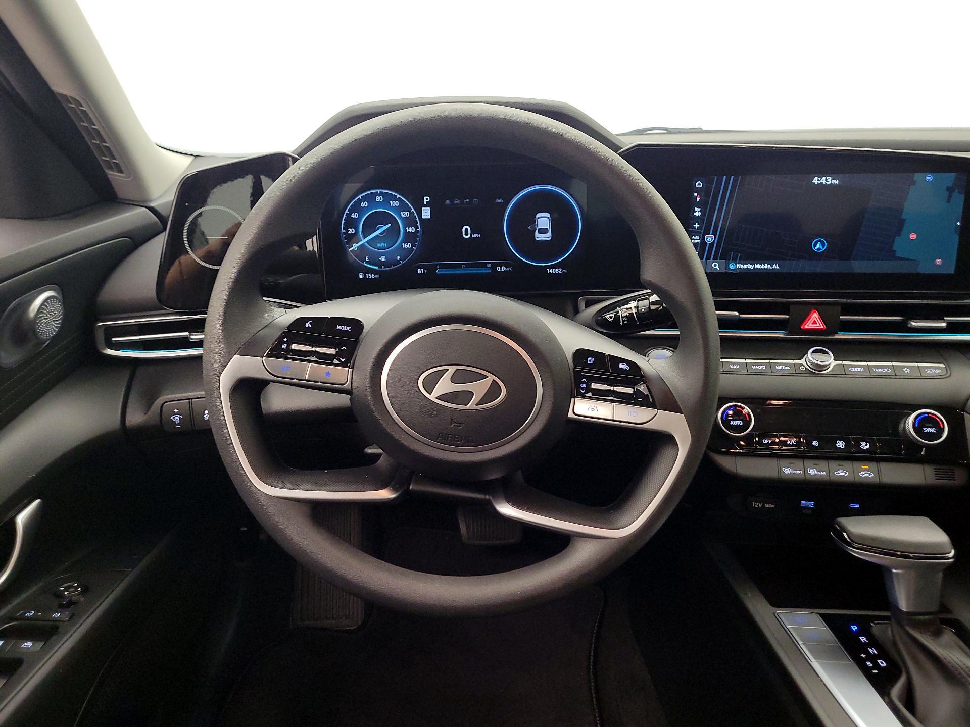 Thumbnail: 2024 Hyundai Elantra - 10