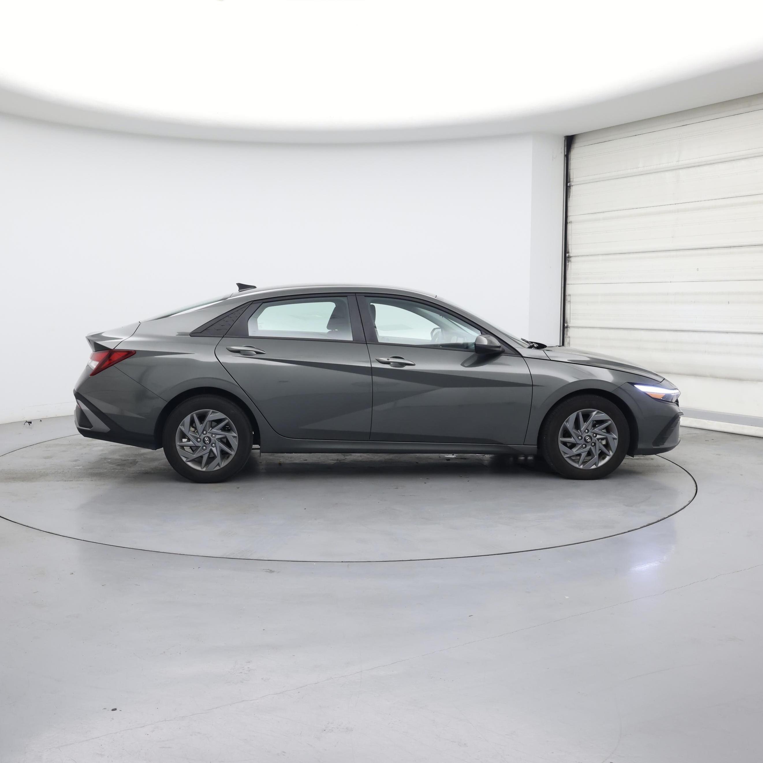 Thumbnail: 2024 Hyundai Elantra - 7