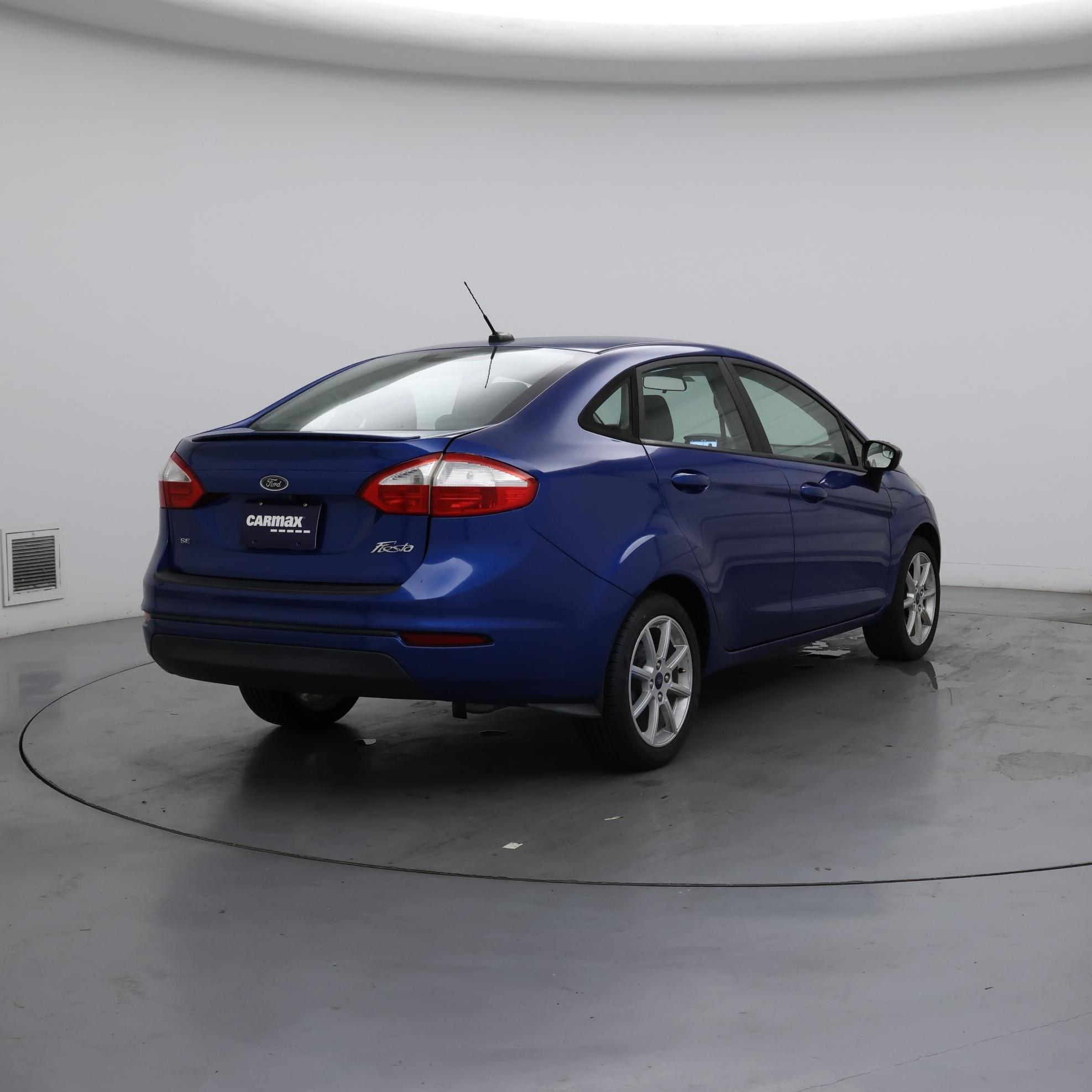Thumbnail: 2019 Ford Fiesta - 8